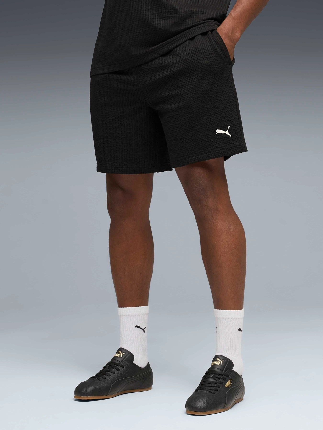 Шорты PUMA Ess Elevated Material Shorts модель 692057 Фото