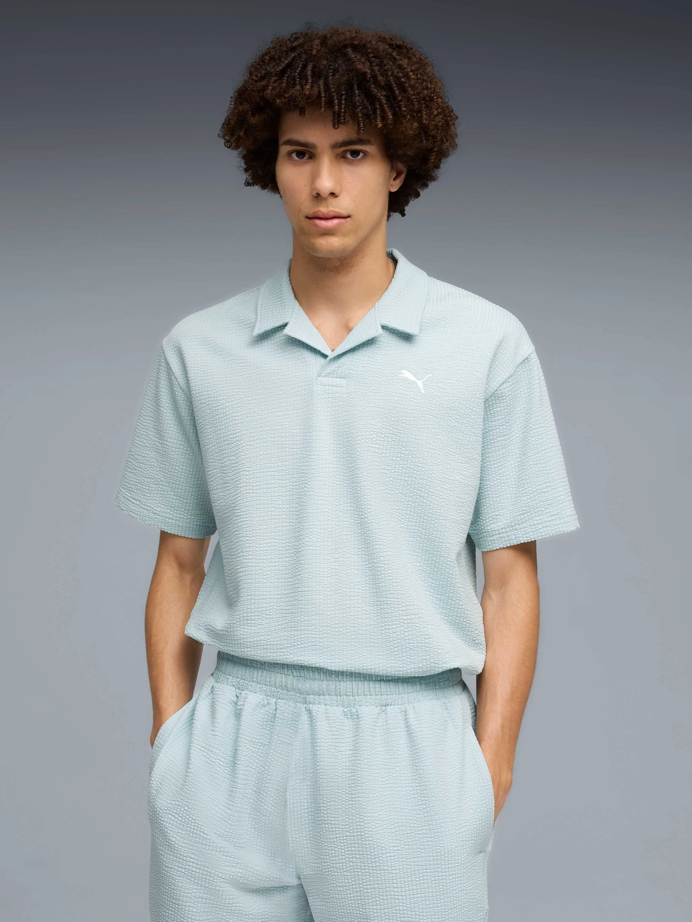 Футболки и поло PUMA Ess Elevated Material Polo модель 692560 Футболки и поло PUMA Ess Elevated Material Polo модель 692560 Фото