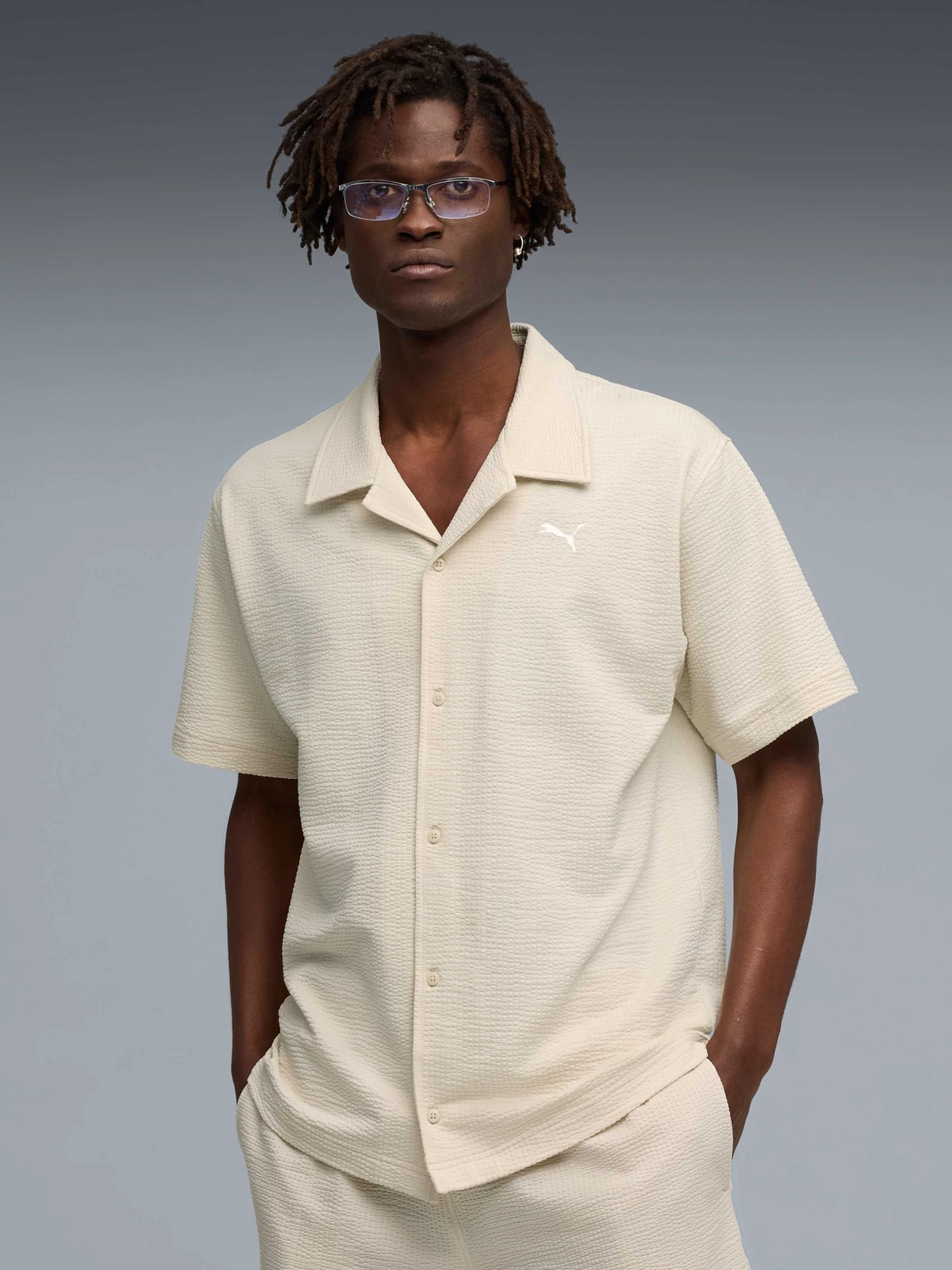 Рубашки PUMA Ess Elevated Material Shirt модель 694394 Рубашки PUMA Ess Elevated Material Shirt модель 694394 Фото