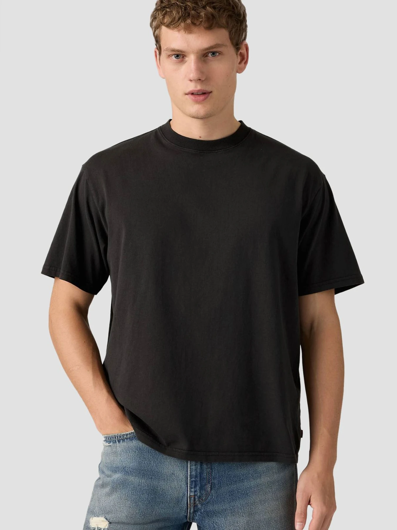 Футболки і поло Levi's модель 0049F;0025 Футболки і поло Levi's модель 0049F;0025 Фото