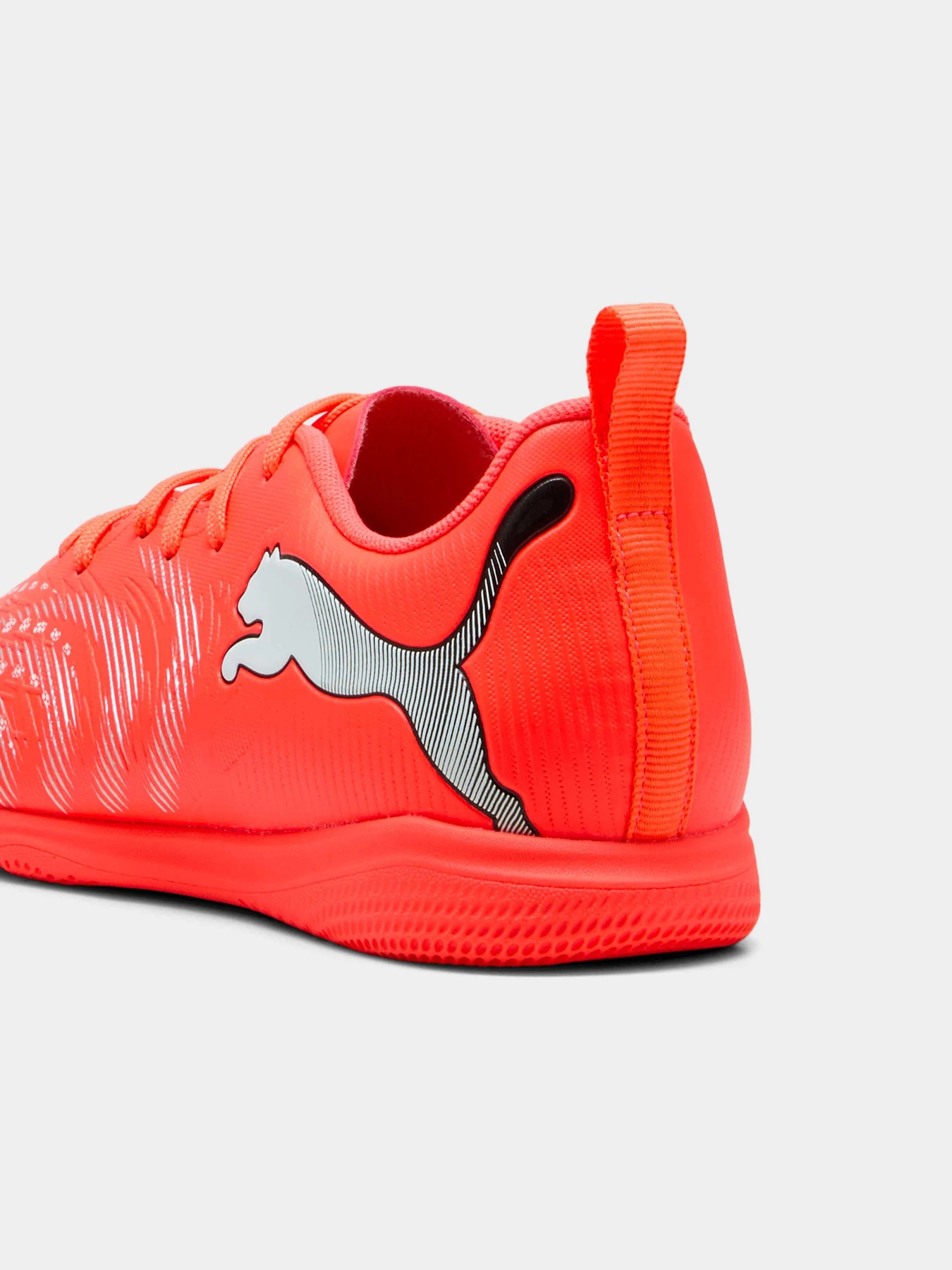 Кроссовки PUMA Future 9 Play It Jr модель 108927 Кроссовки PUMA Future 9 Play It Jr модель 108927 Фото