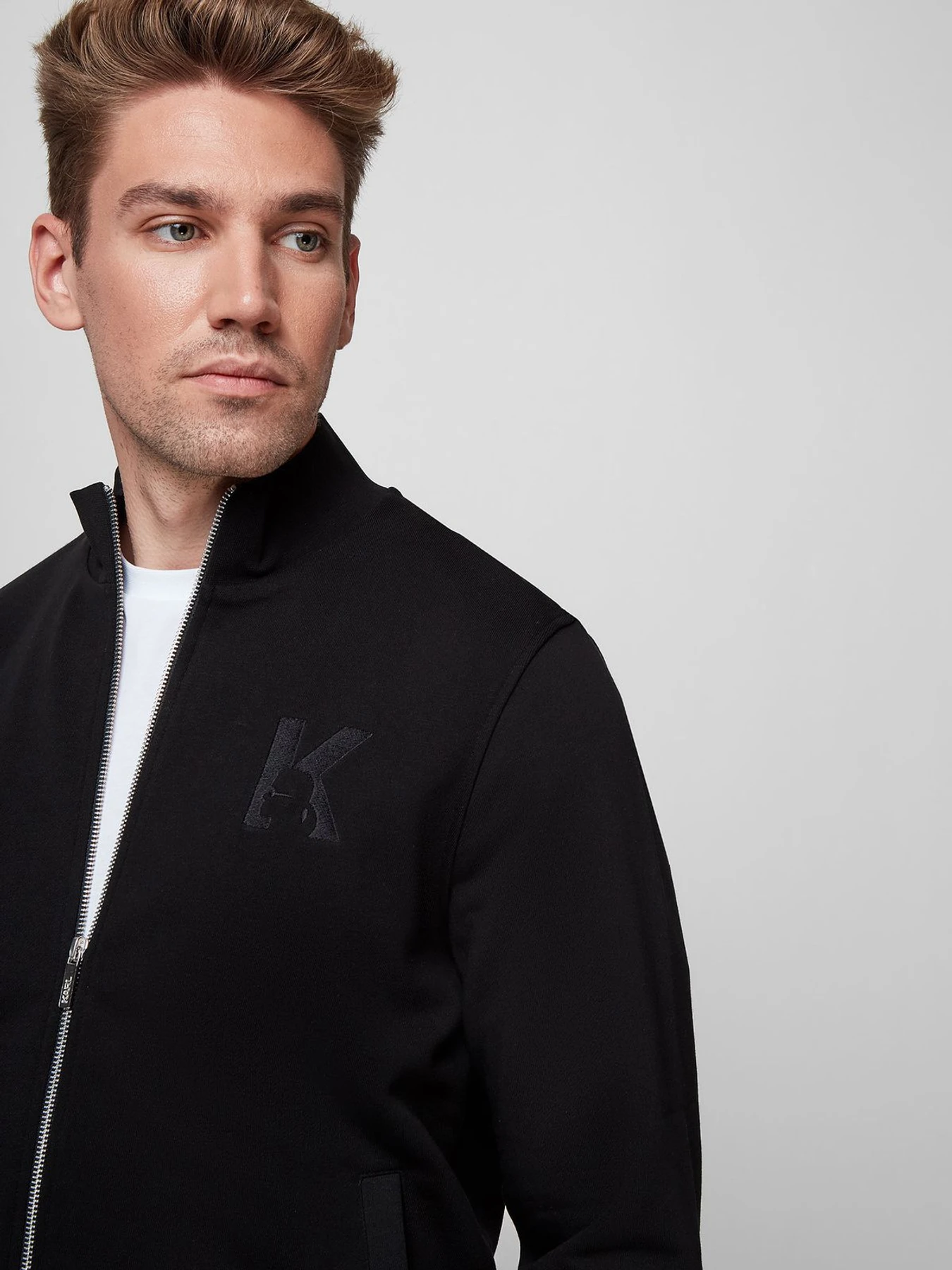 Худі та світшоти Karl Lagerfeld модель 500900.705891;990 Худі та світшоти Karl Lagerfeld модель 500900.705891;990 Фото