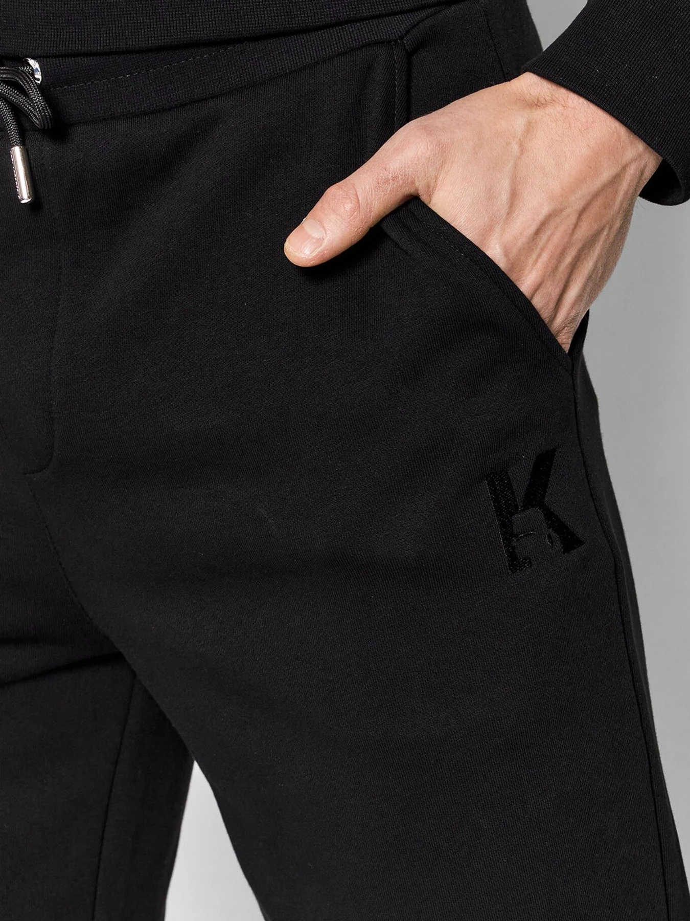 Брюки Karl Lagerfeld модель 500900.705894;990 Брюки Karl Lagerfeld модель 500900.705894;990 Фото