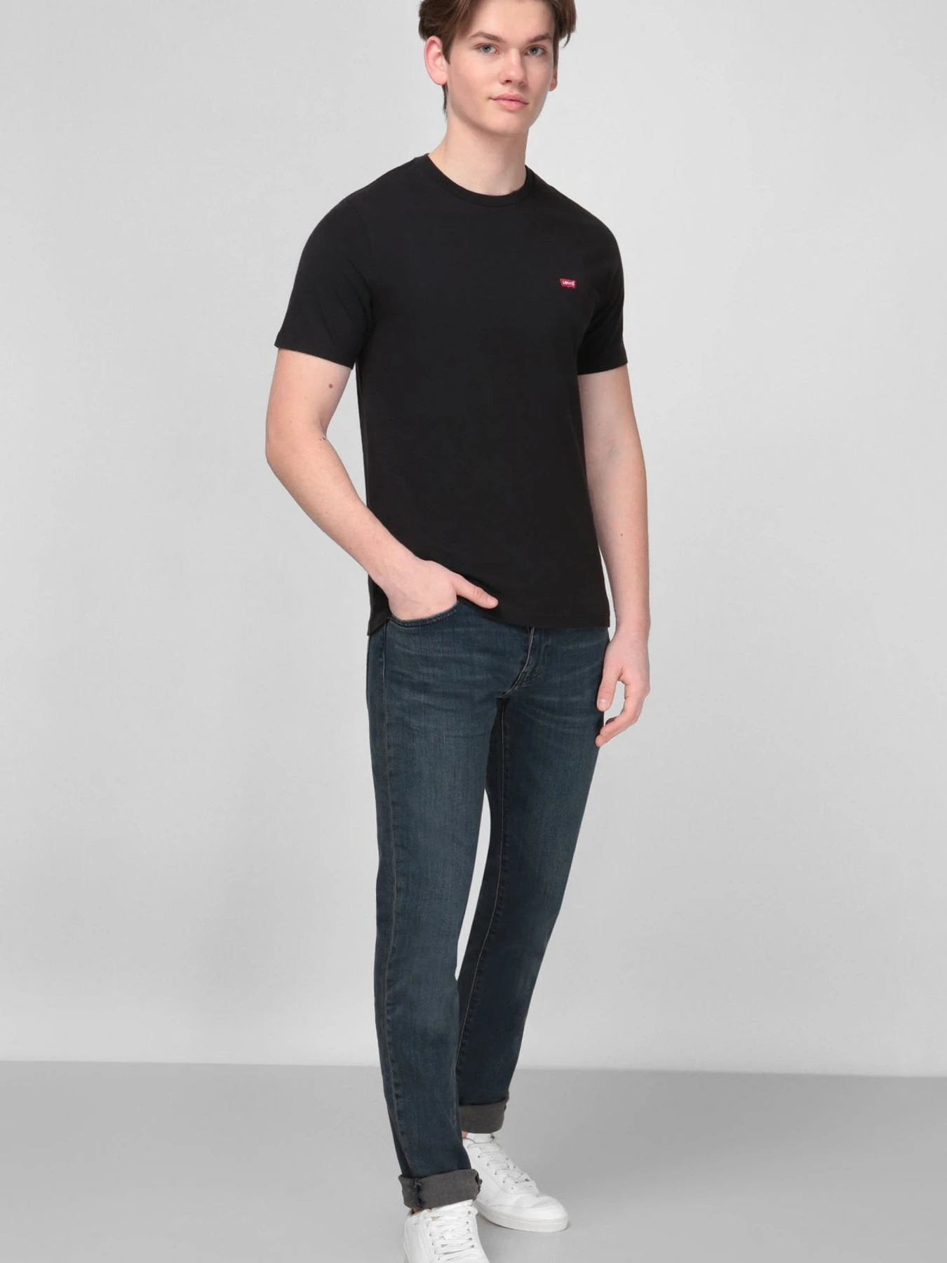 Футболки и поло Levi's модель 56605;0009 Футболки и поло Levi's модель 56605;0009 Фото