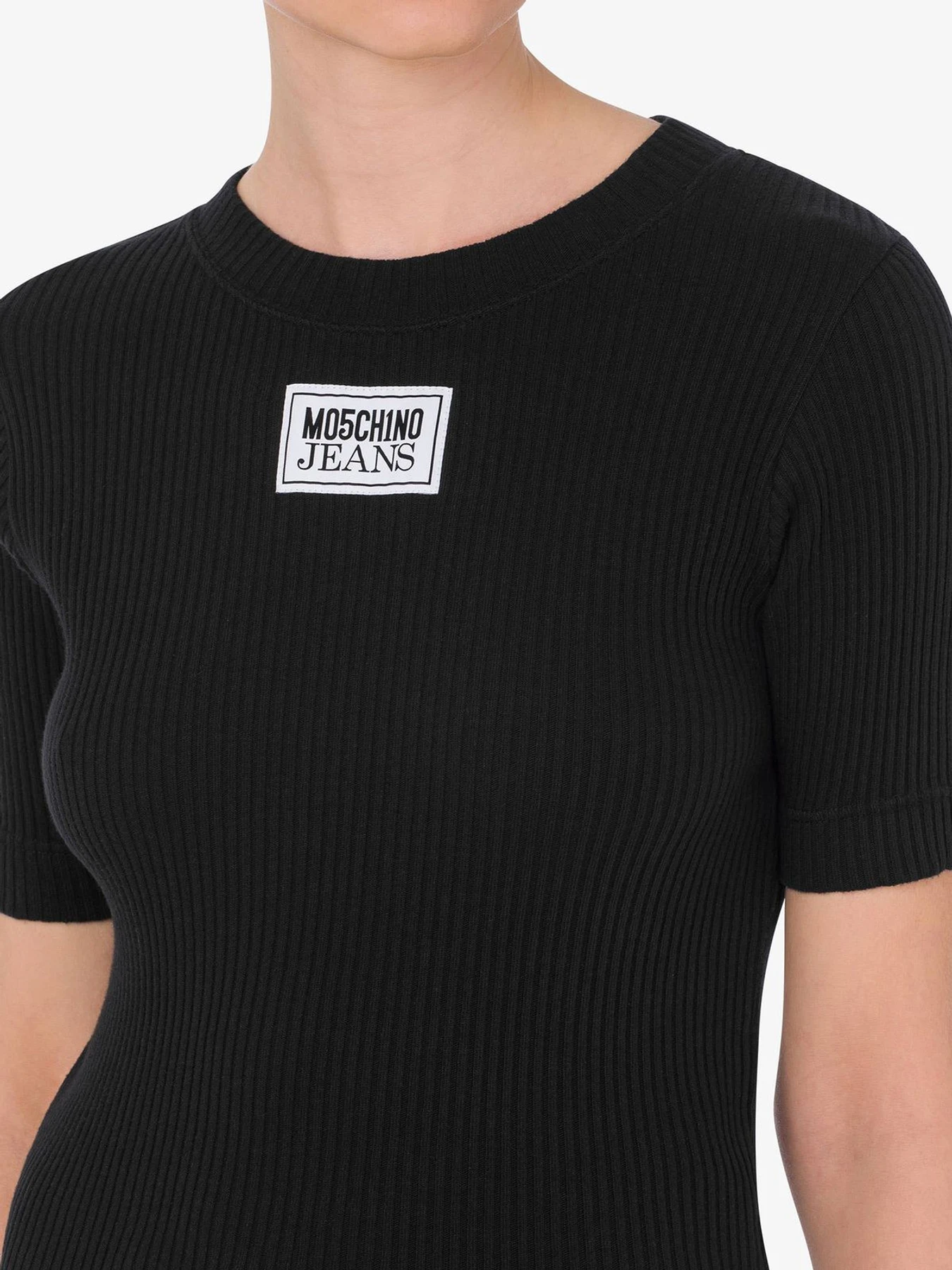 Футболки и поло Moschino модель A1211.8766;0555 Фото