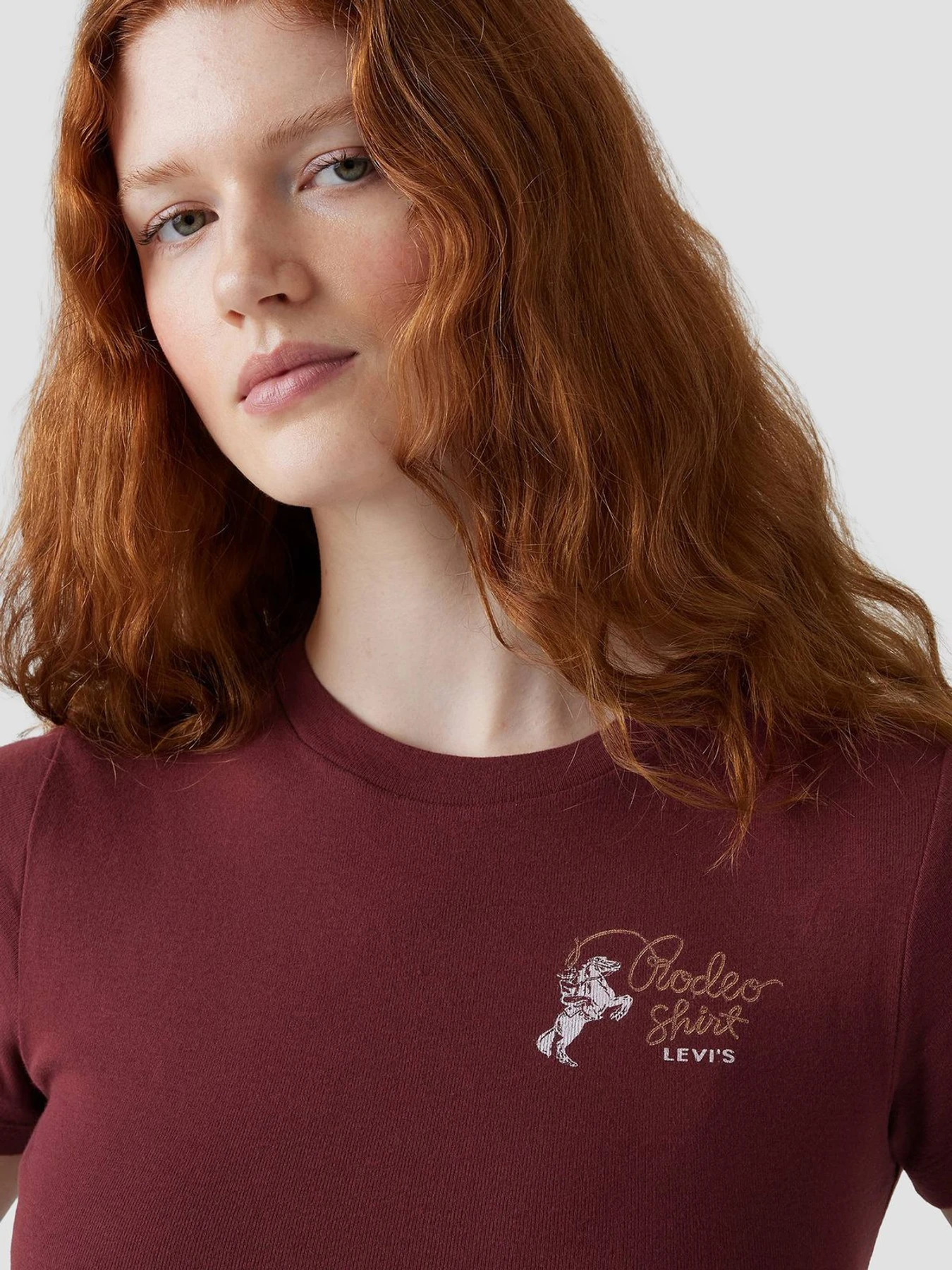 Футболки и поло Levi's модель A8798;0070 Футболки и поло Levi's модель A8798;0070 Фото