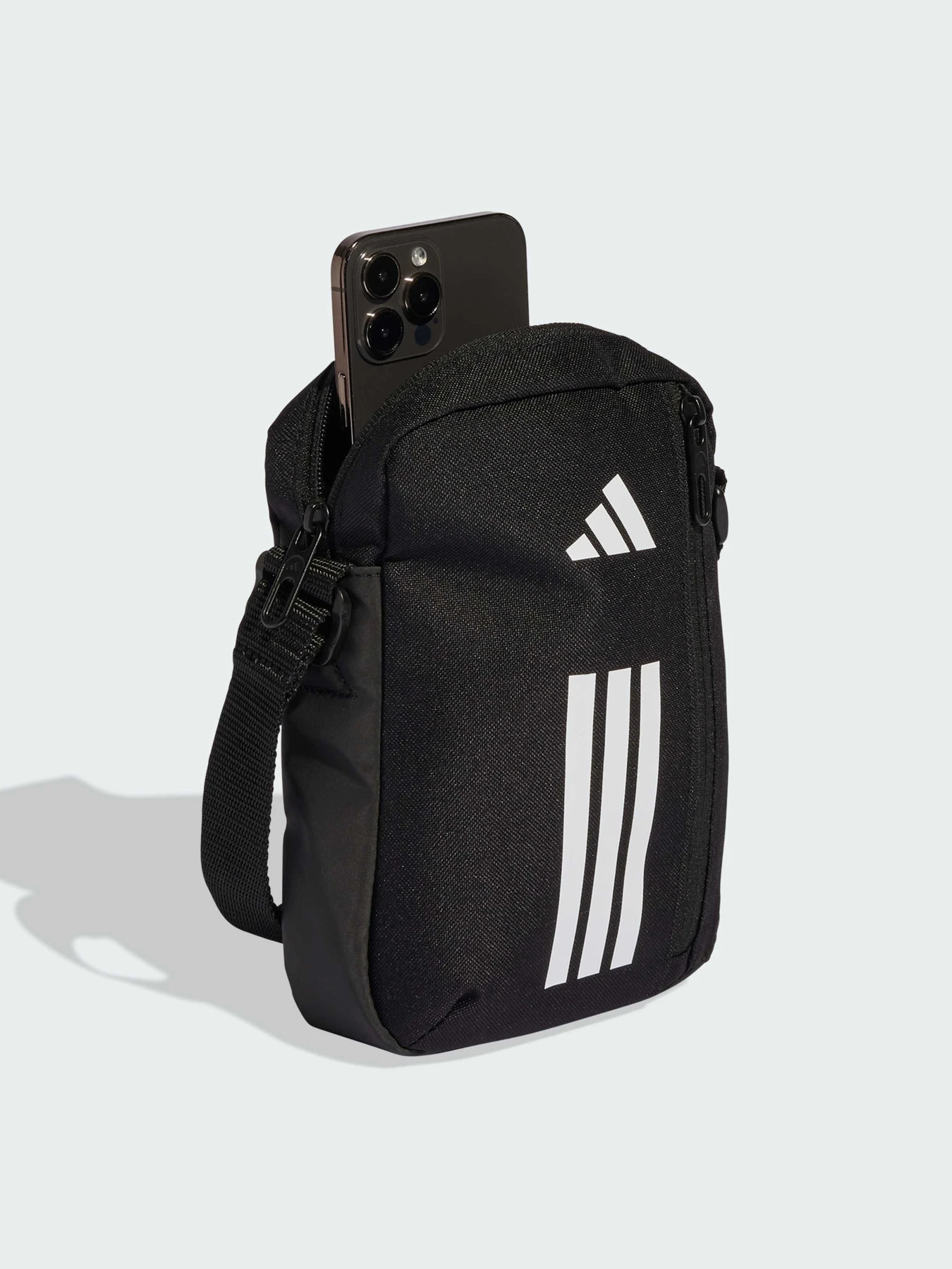 Сумки Adidas модель JZ7085 Сумки Adidas модель JZ7085 Фото