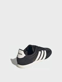 Кроссовки Adidas модель HQ7382 Фото