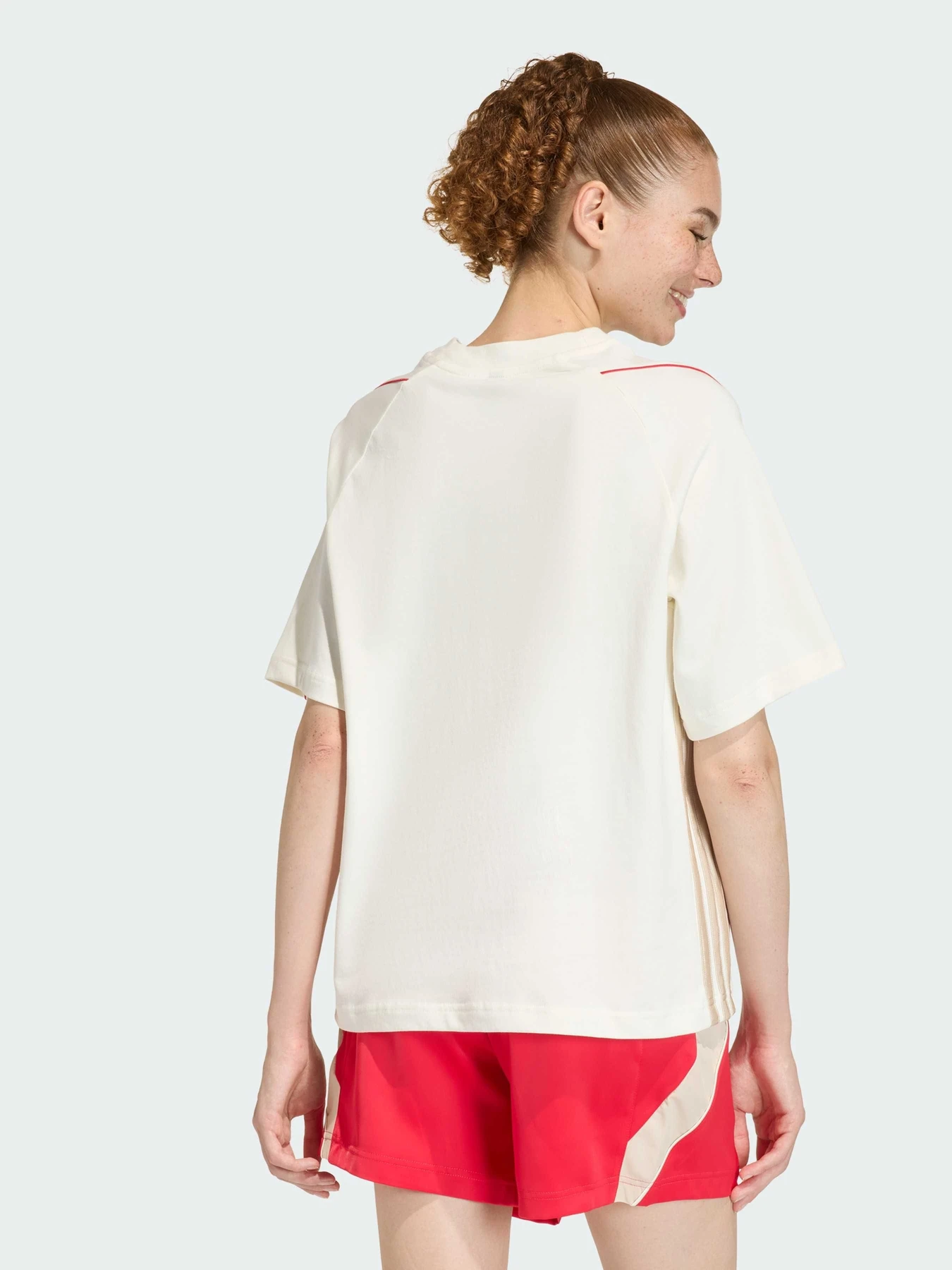 Футболки и поло Adidas модель KB4282 Футболки и поло Adidas модель KB4282 Фото