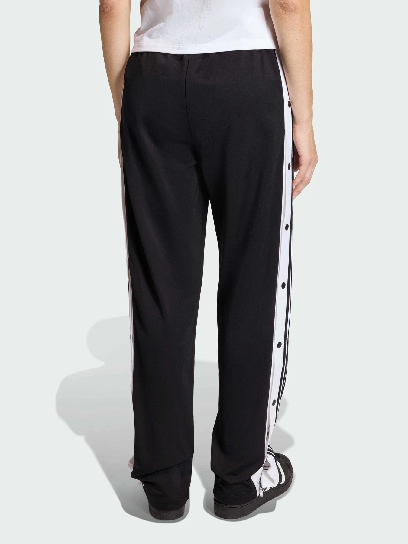 Брюки Adidas Adicolor модель KD2932 Фото