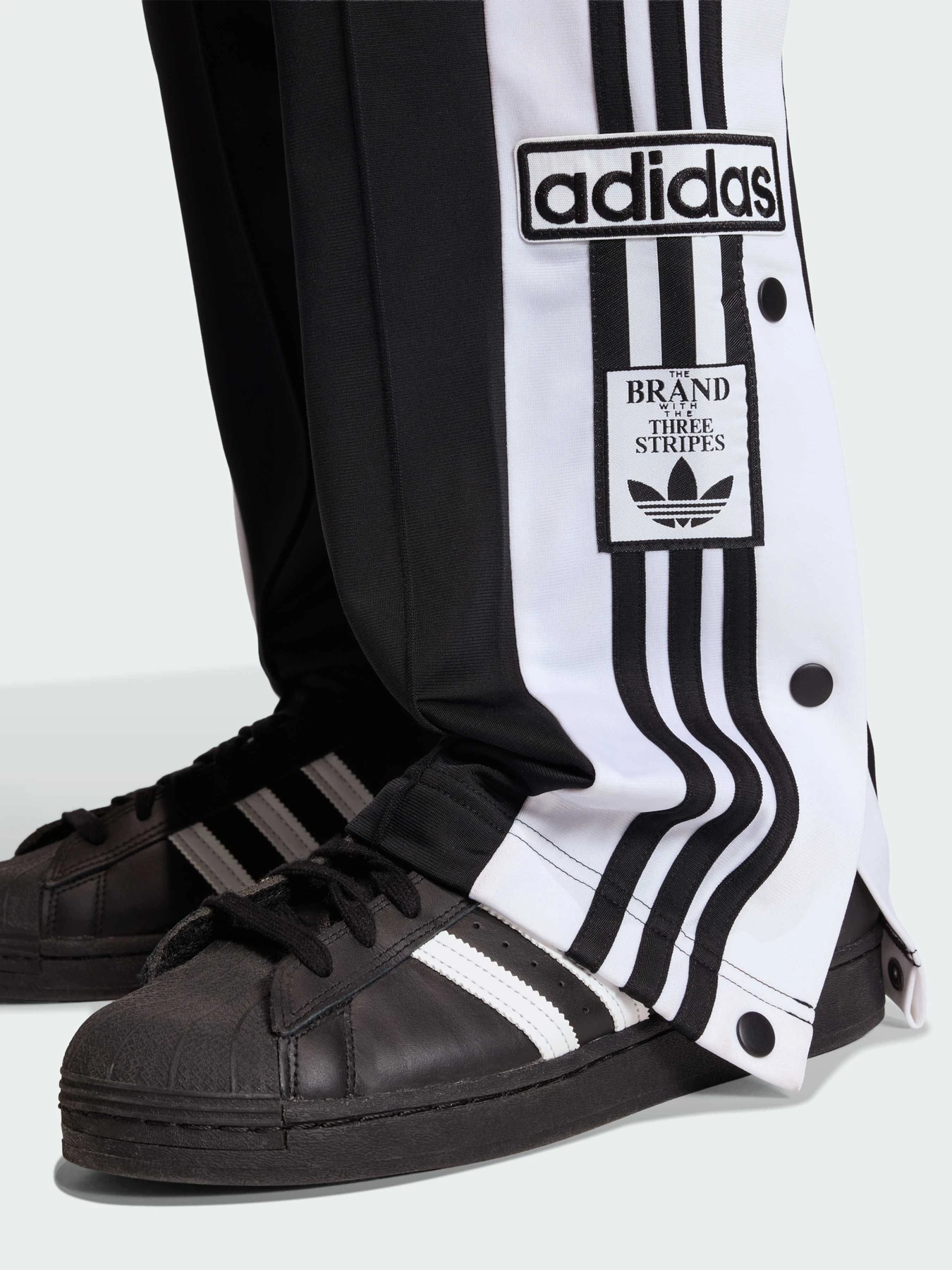 Брюки Adidas Adicolor модель KD2932 Фото
