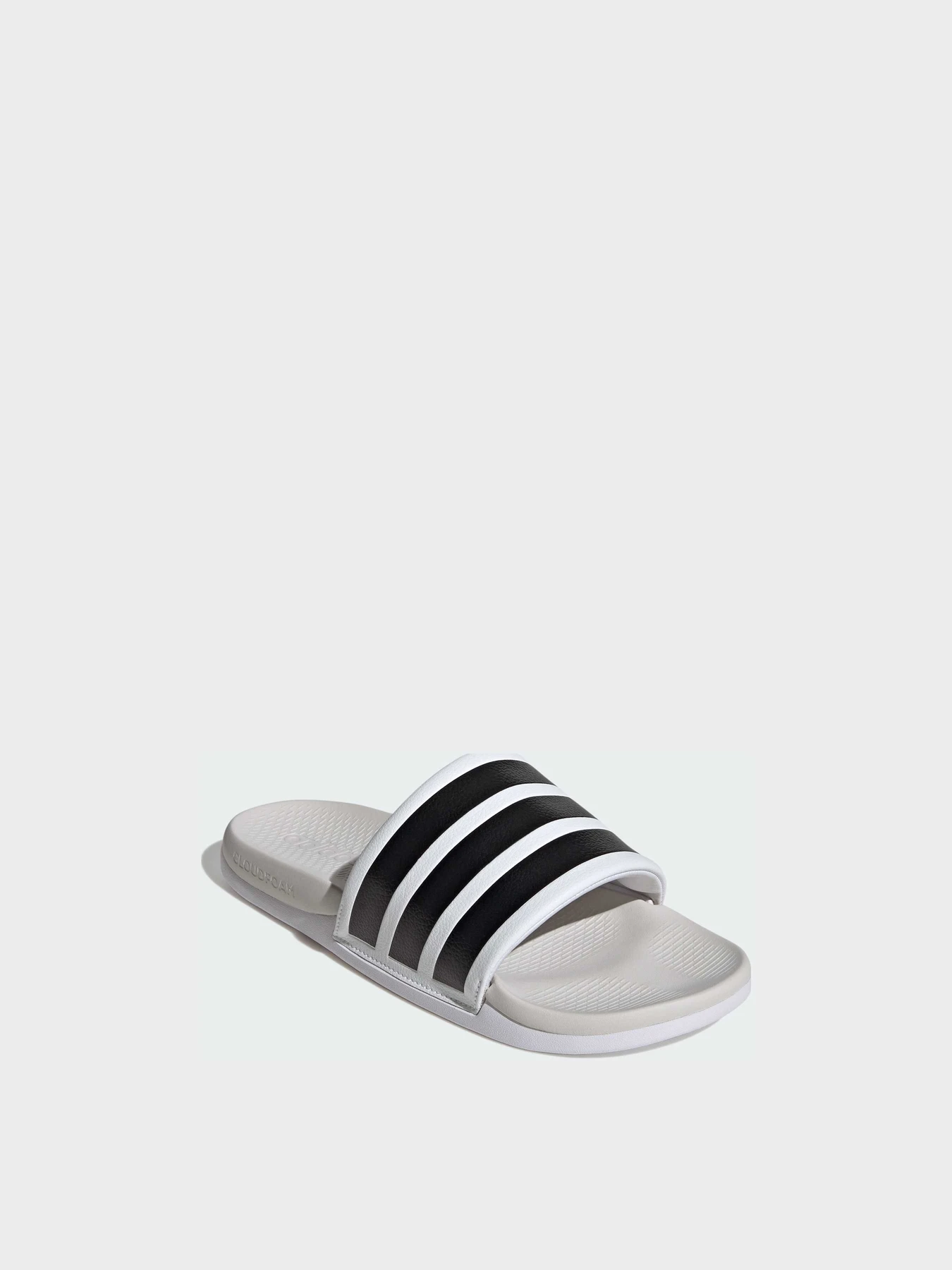 Шлёпанцы Adidas Adilette модель HQ2466 Шлёпанцы Adidas Adilette модель HQ2466 Фото