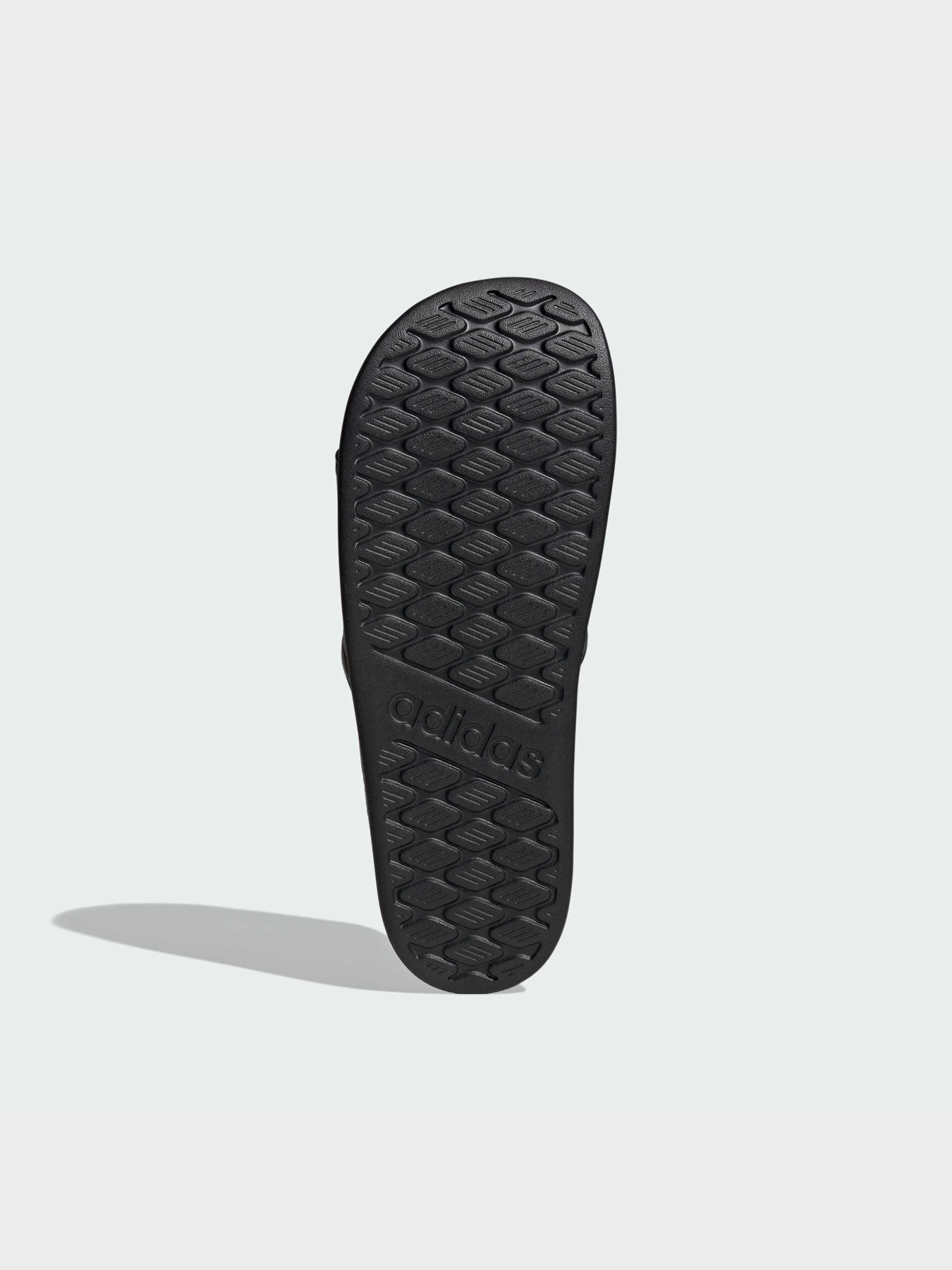 Шлёпанцы Adidas Adilette модель HQ2467 Шлёпанцы Adidas Adilette модель HQ2467 Фото