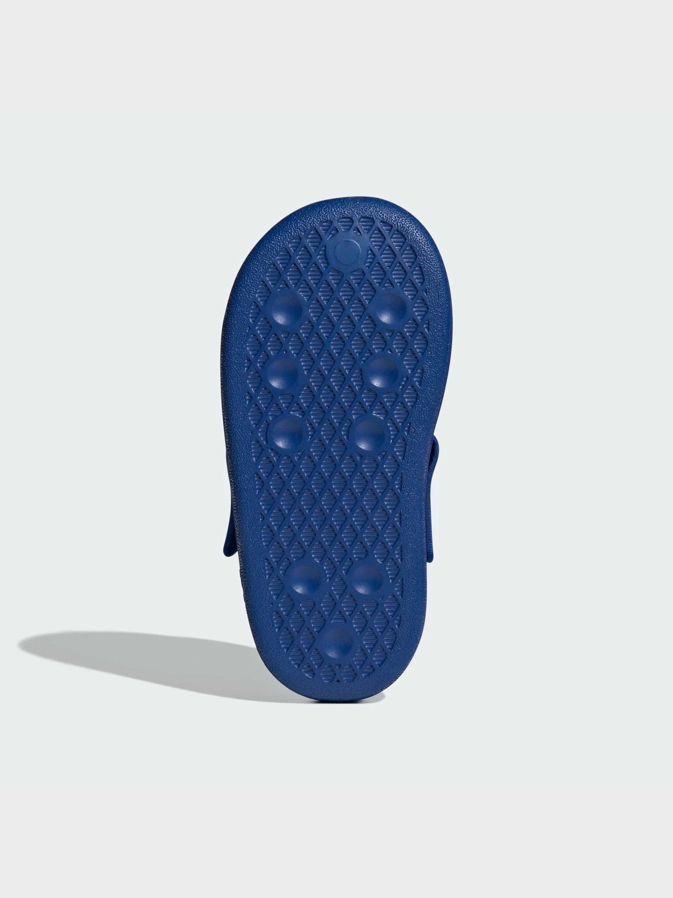 Сандалии Adidas Adilette модель IH8904 Сандалии Adidas Adilette модель IH8904 Фото