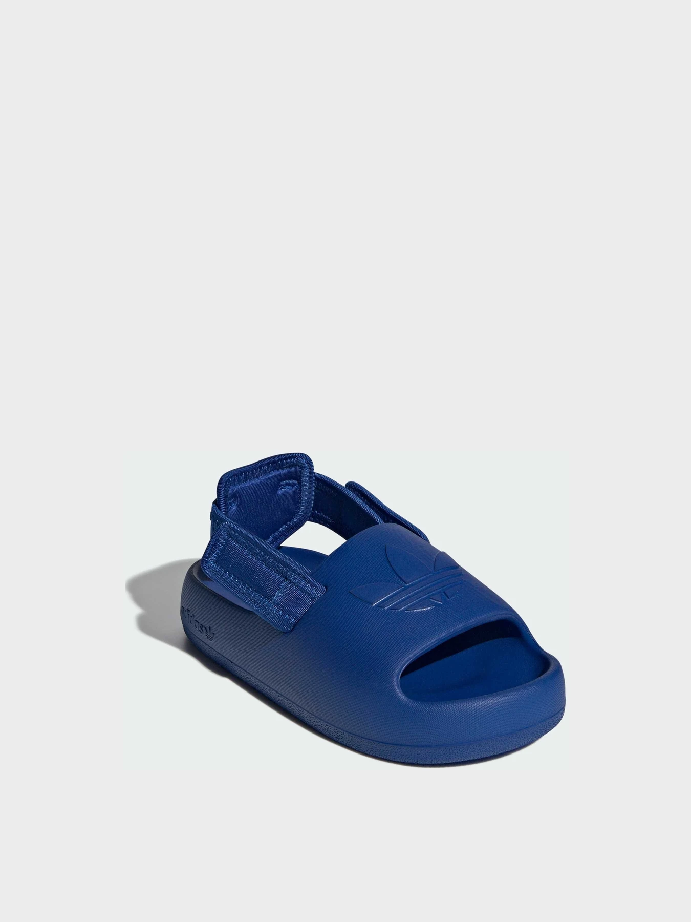 Сандалии Adidas Adilette модель IH8904 Сандалии Adidas Adilette модель IH8904 Фото