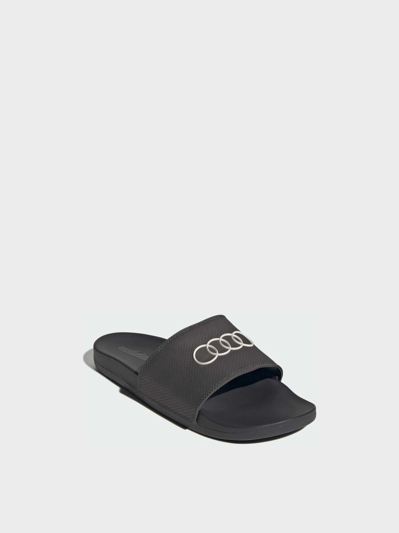 Шлёпанцы Adidas Adilette модель KI6084 Шлёпанцы Adidas Adilette модель KI6084 Фото
