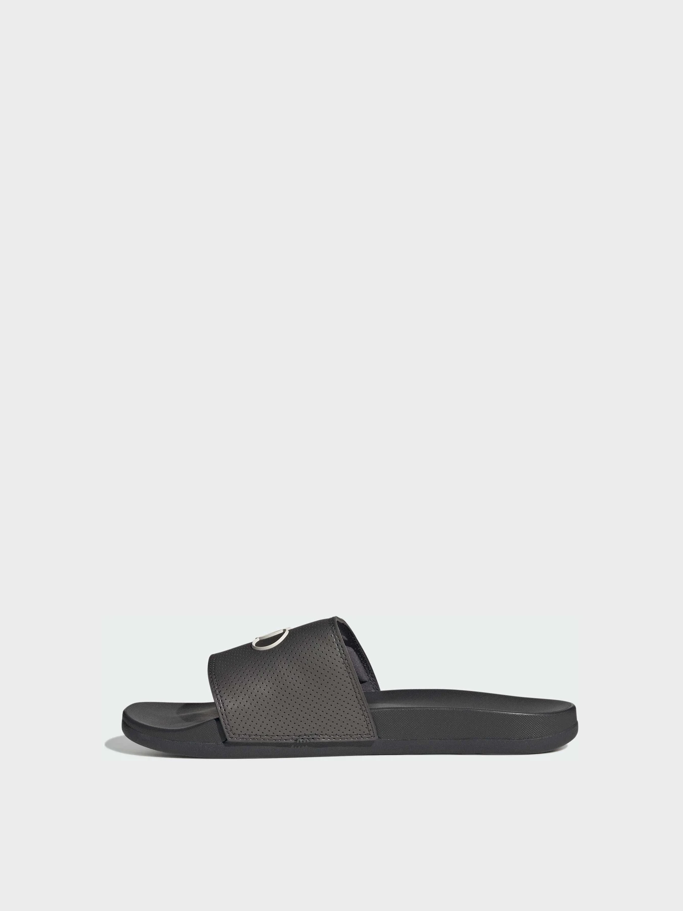 Шлёпанцы Adidas Adilette модель KI6084 Шлёпанцы Adidas Adilette модель KI6084 Фото
