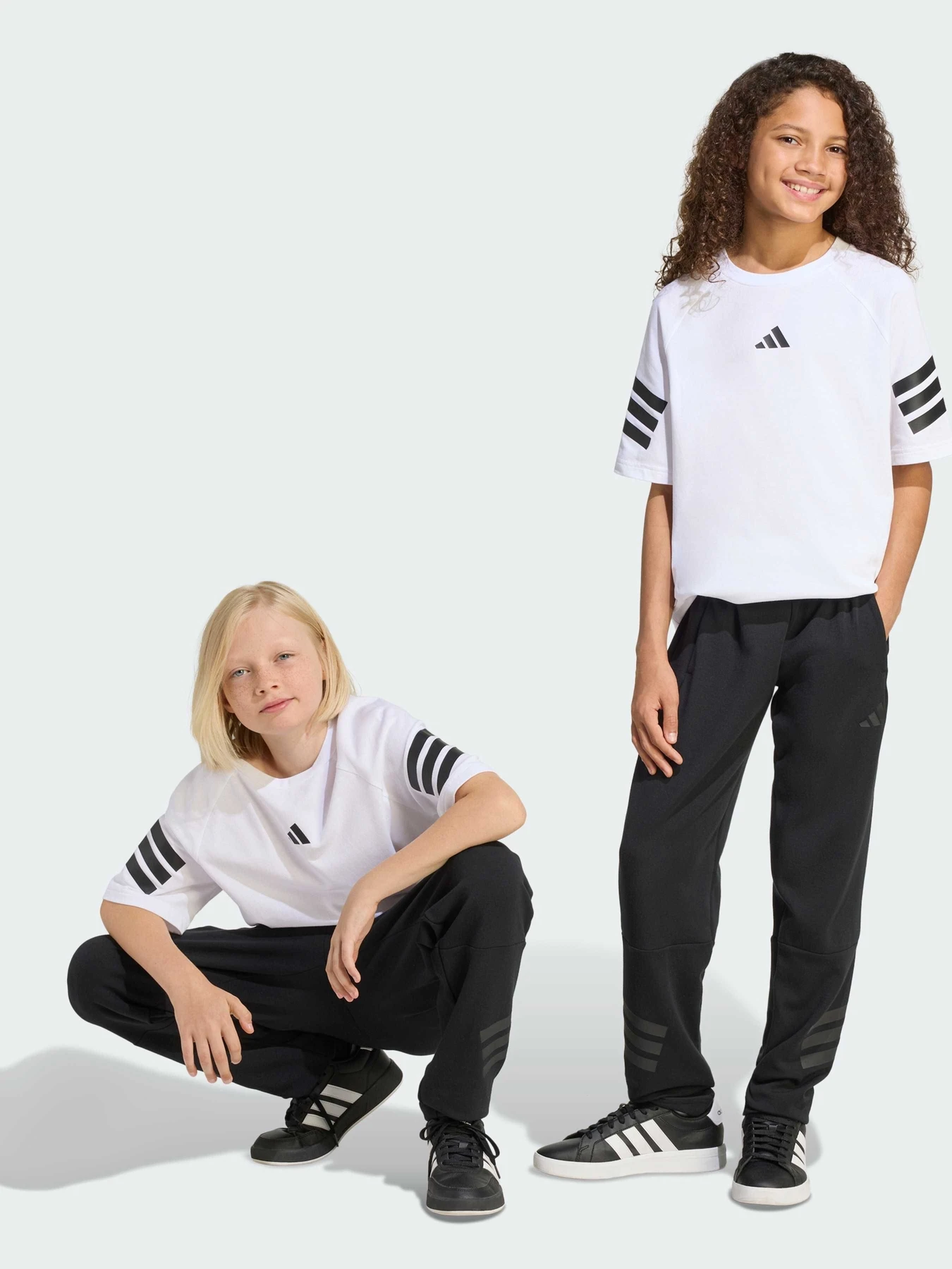 Брюки Adidas 3 Stripes модель KS2570 Фото