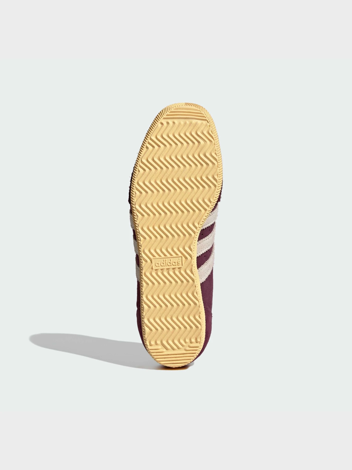 Кросівки Adidas модель KJ6153 Кросівки Adidas модель KJ6153 Фото