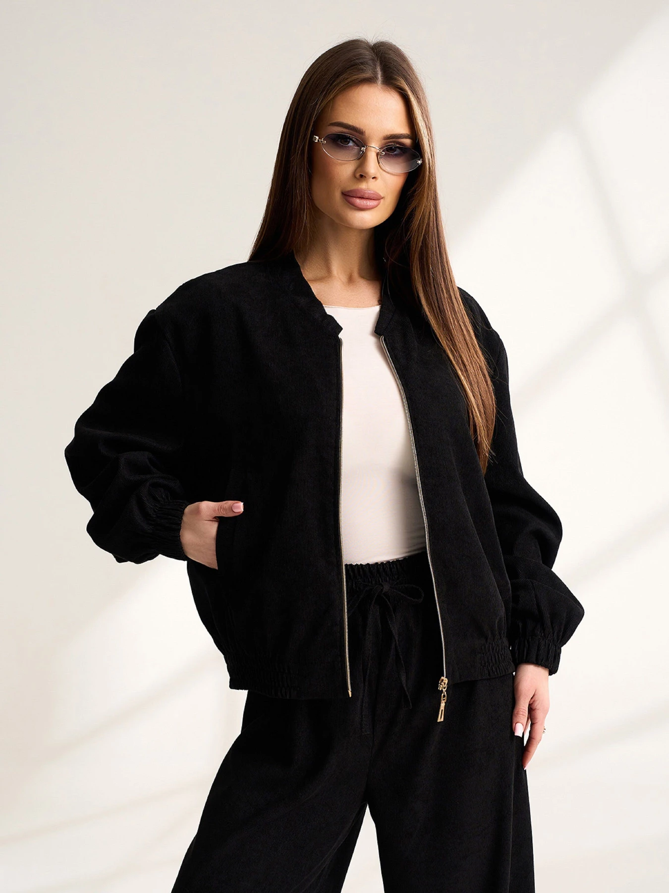Куртки та дублянки ISSA Plus модель 15533_черный Куртки та дублянки ISSA Plus модель 15533_черный Фото
