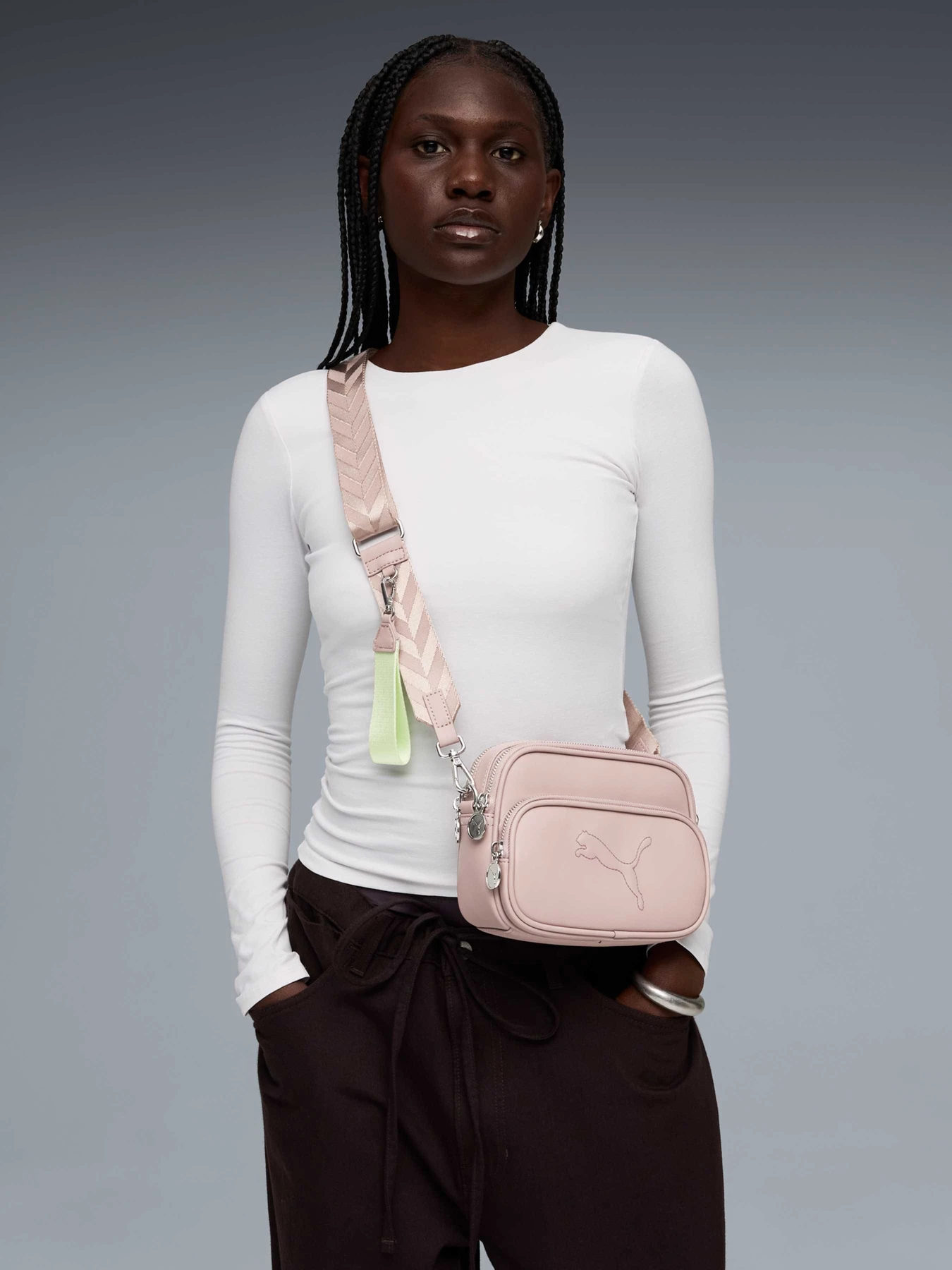 Сумки PUMA Sense Crossbody Bag модель 092218 Сумки PUMA Sense Crossbody Bag модель 092218 Фото