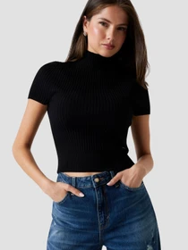 Футболки и поло GUESS модель W5YR04.Z0040;JBLK Фото