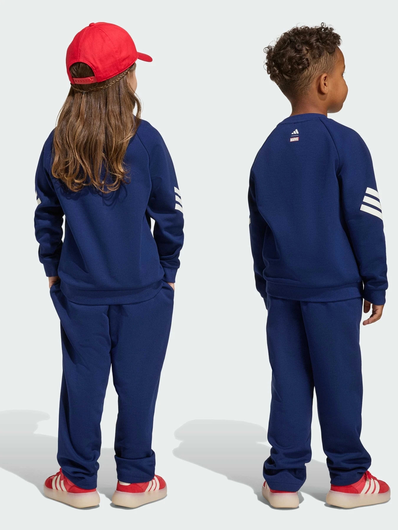 Костюми Adidas Marvel модель JZ3569 Костюми Adidas Marvel модель JZ3569 Фото