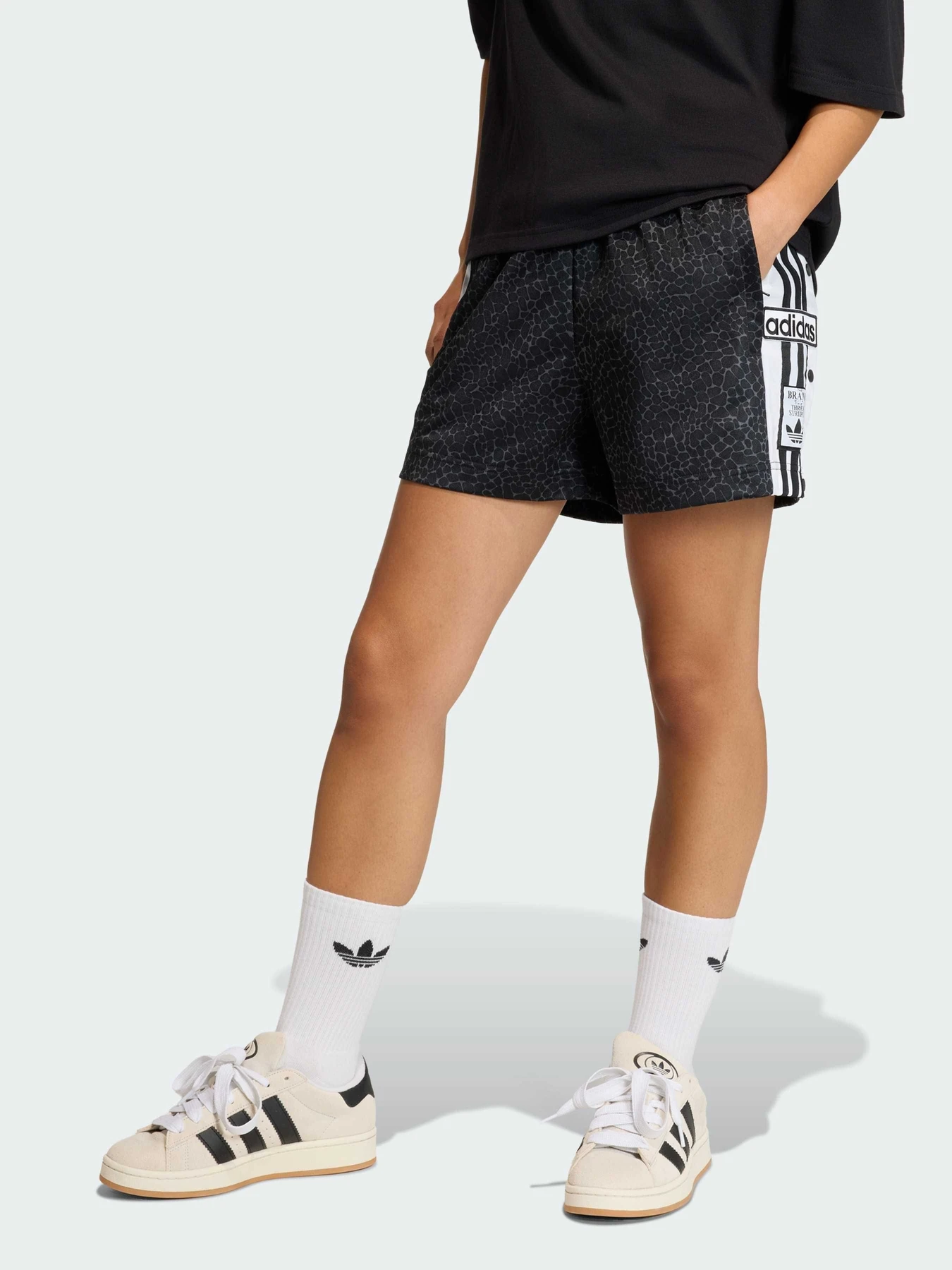 Шорти Adidas модель KD2837 Шорти Adidas модель KD2837 Фото