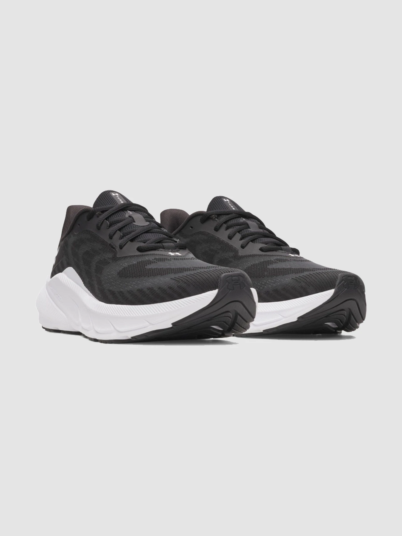 Кроссовки Under Armour Turbulence 3 модель 6006717-001 Фото