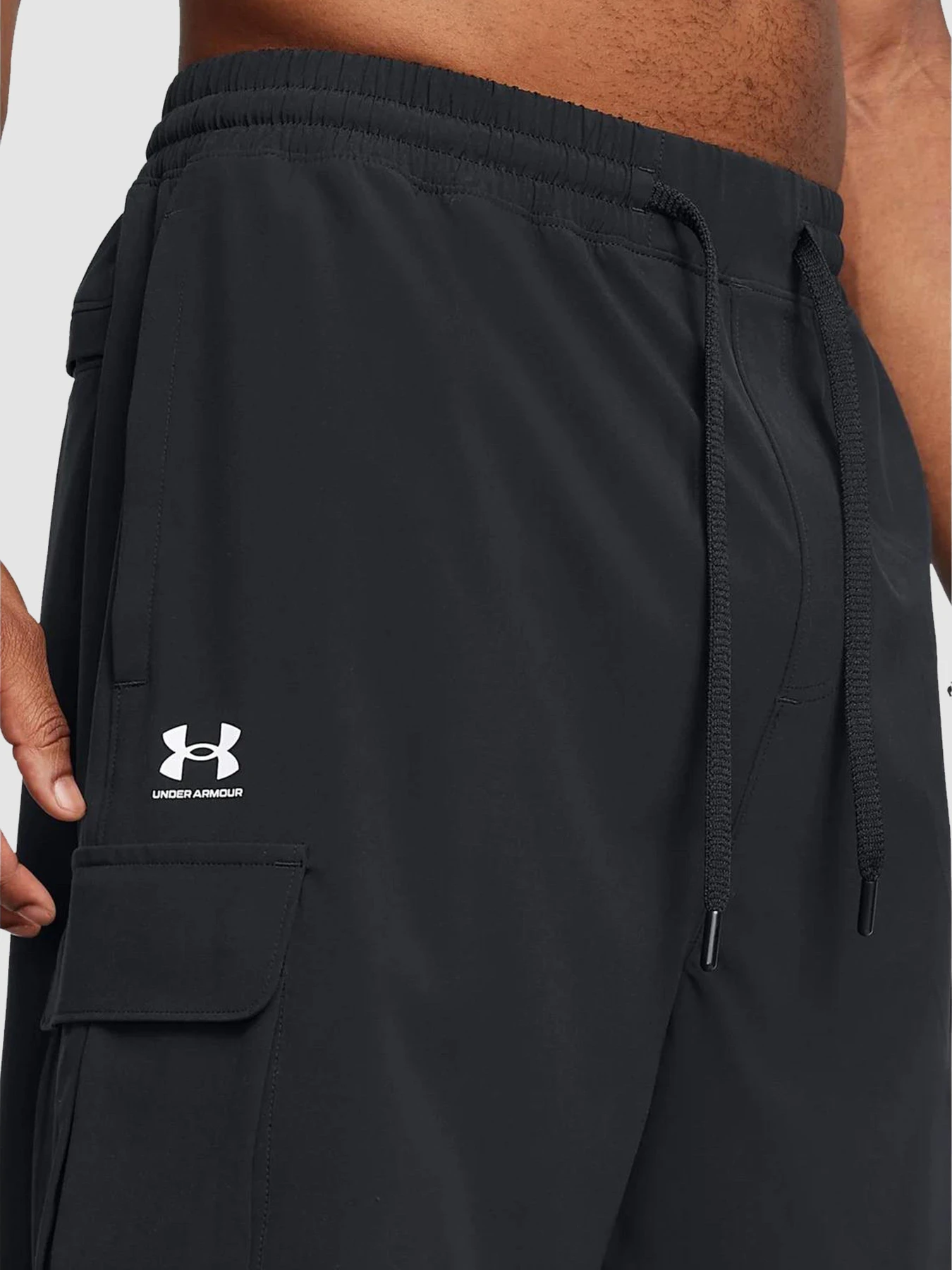 Шорти Under Armour Vibe Woven Cargo Short модель 1386560-001 Шорти Under Armour Vibe Woven Cargo Short модель 1386560-001 Фото