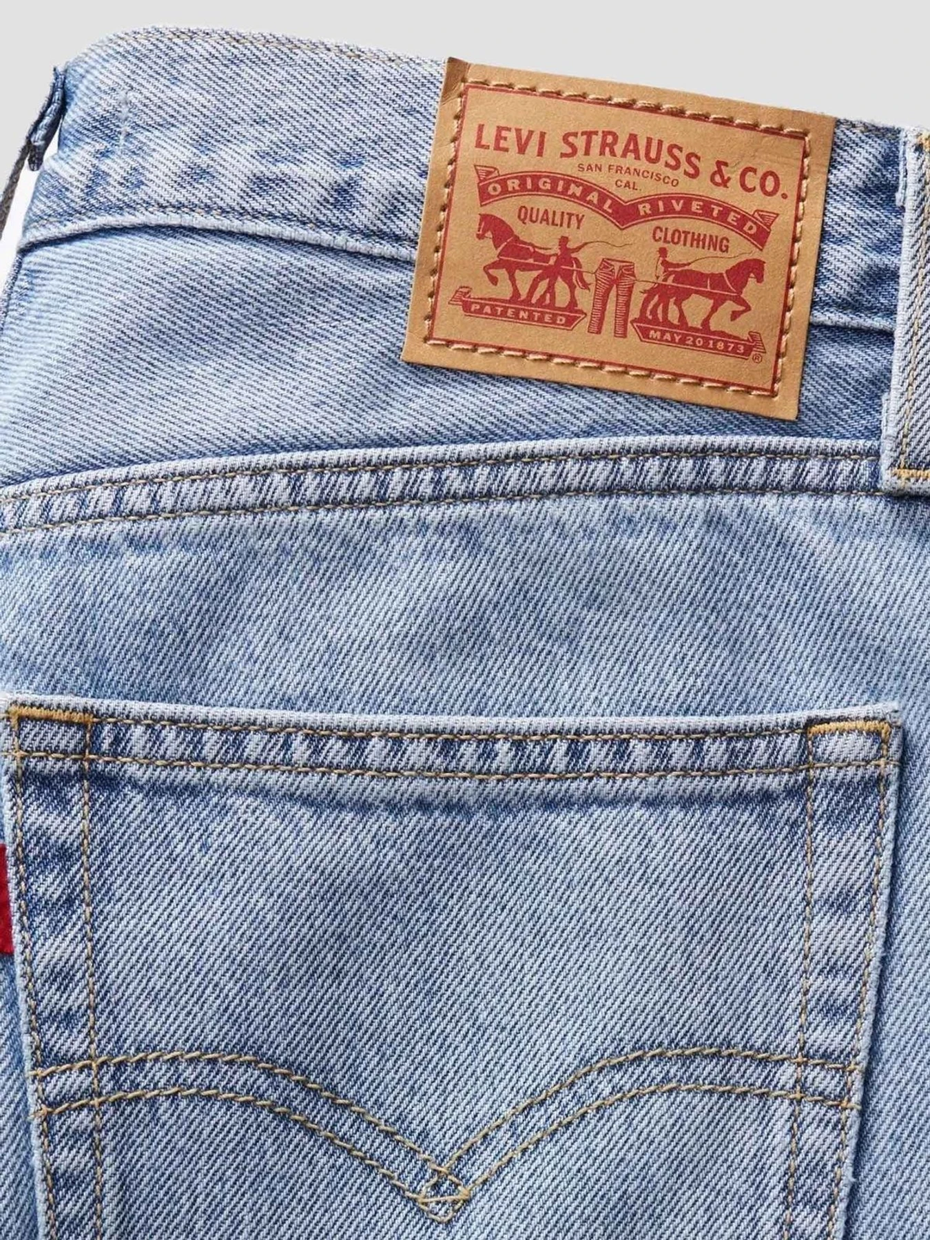 Джинсы Levi's модель A3510;0035 Джинсы Levi's модель A3510;0035 Фото