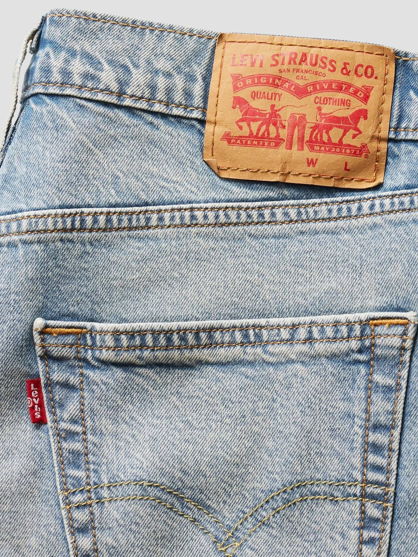 Шорты Levi's модель A7219;0009 Шорты Levi's модель A7219;0009 Фото