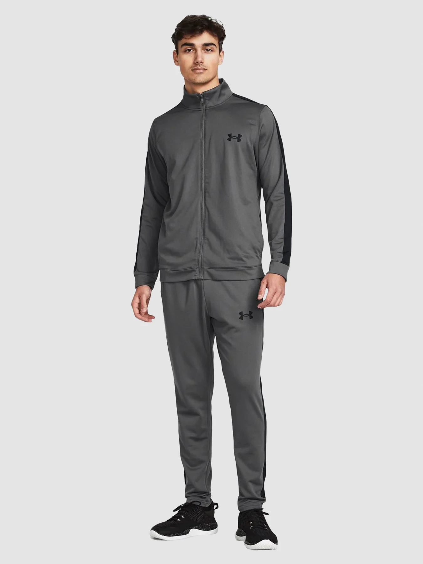 Костюми Under Armour Emea Track Grey модель 1357139-025 Фото