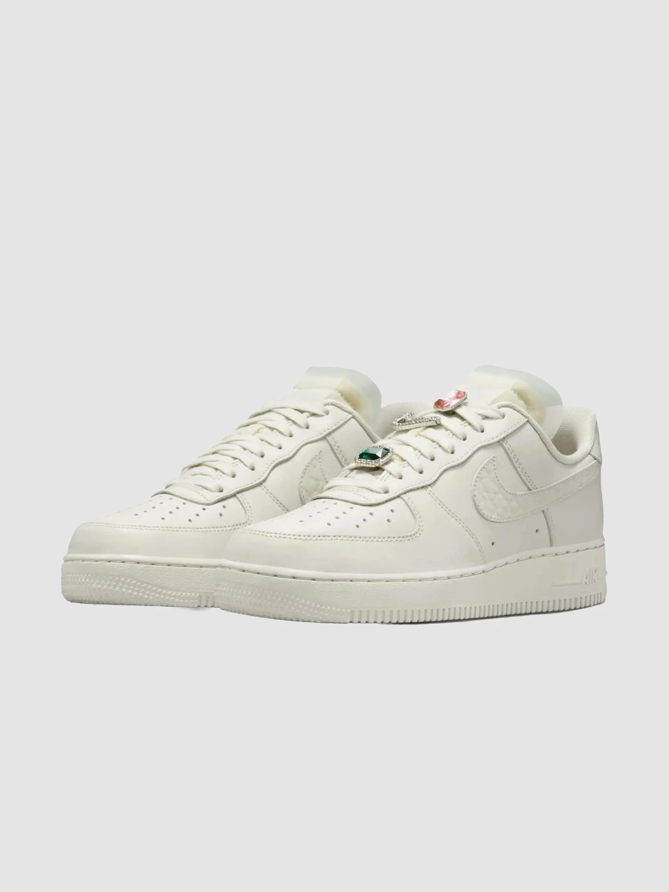 Кроссовки NIKE Air Force 1 Lo Prm модель DN5463-001 Фото