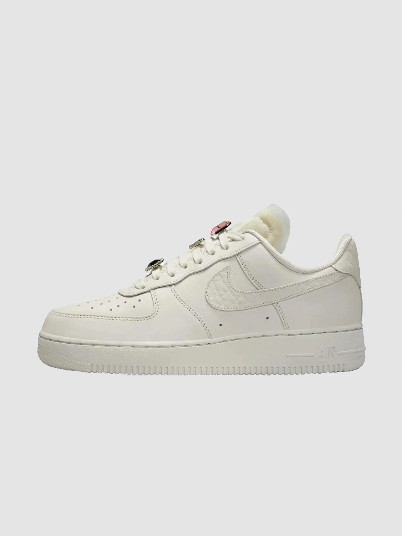 Кроссовки NIKE Air Force 1 Lo Prm модель DN5463-001 Фото