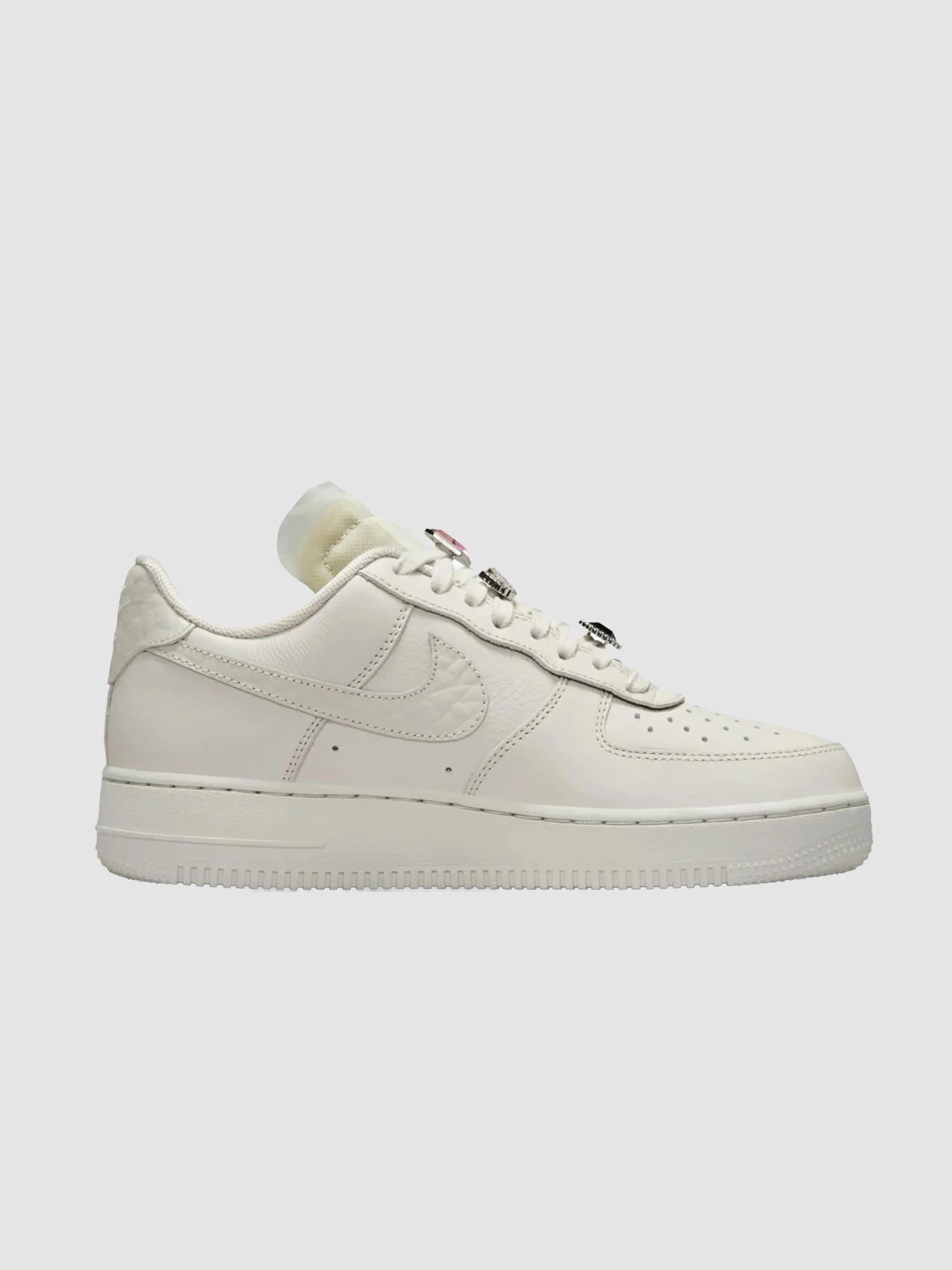 Кроссовки NIKE Air Force 1 Lo Prm модель DN5463-001 Фото