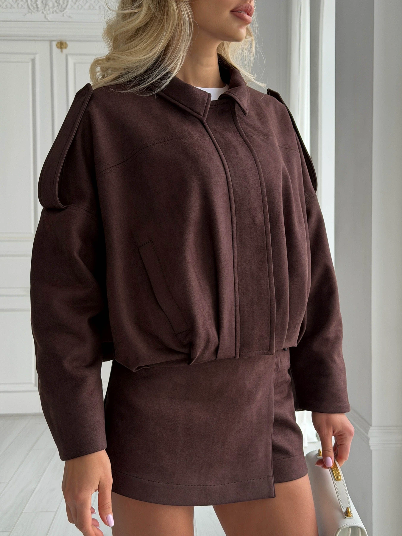 Куртки та дублянки Jadone Fashion модель Trim_chokol Фото
