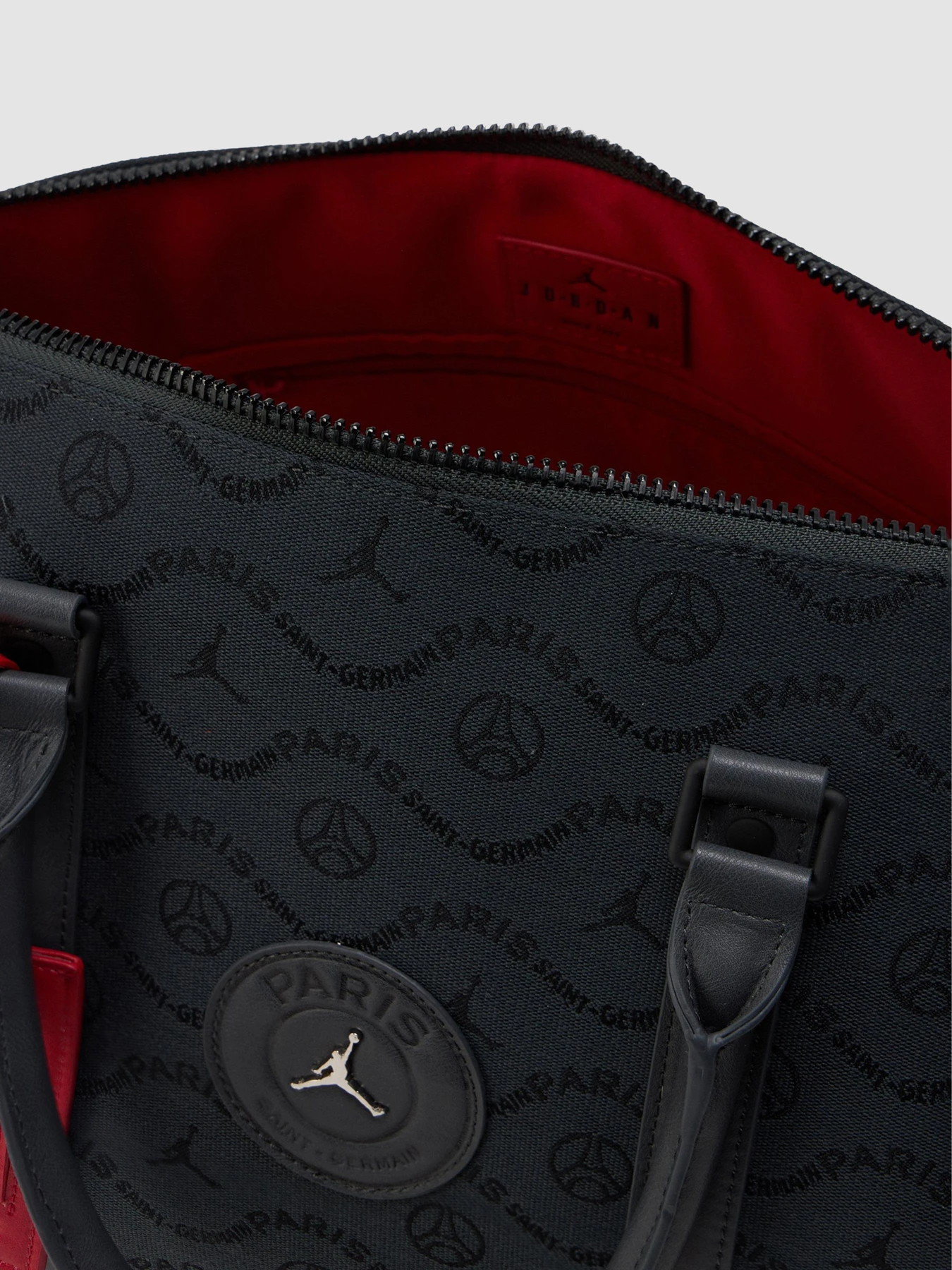 Сумки Jordan Paris Saint-Germain F.C. Monogram Duffle модель LM9112-693 Фото