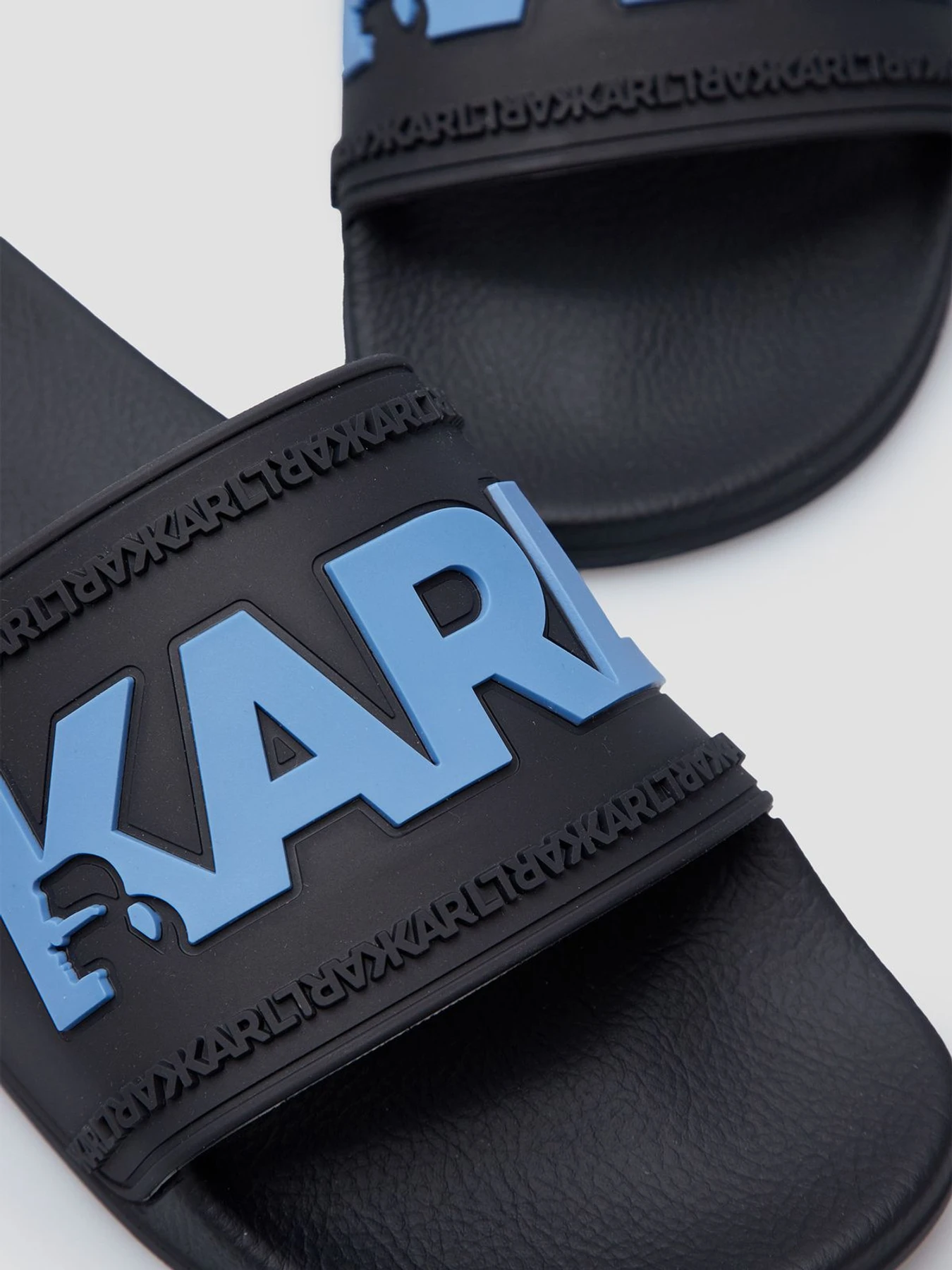 Шльопанці Karl Lagerfeld модель 542482.855025;690 Фото