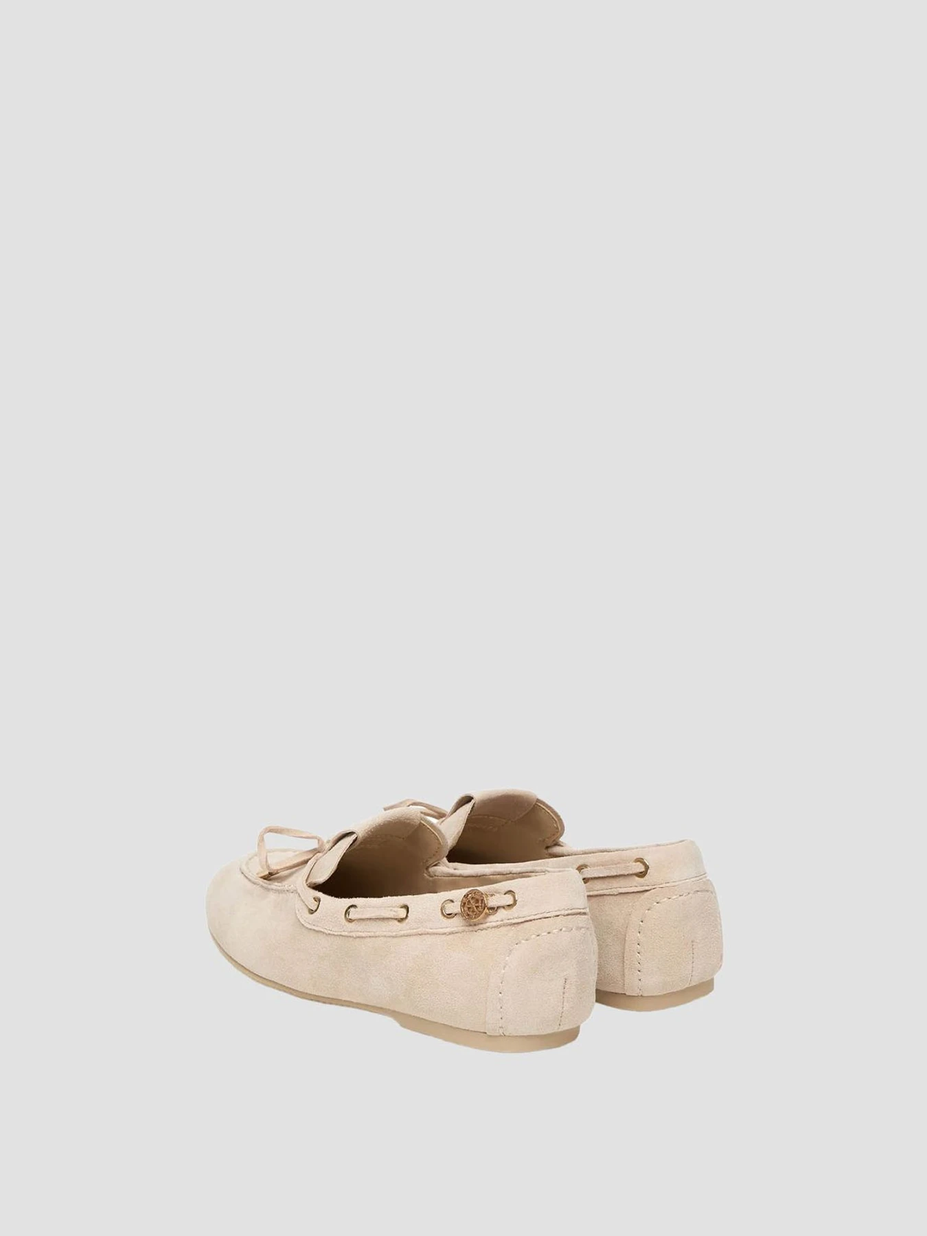 Слипоны и мокасины GUESS модель FLPAIS.SUE14;BEIGE Фото