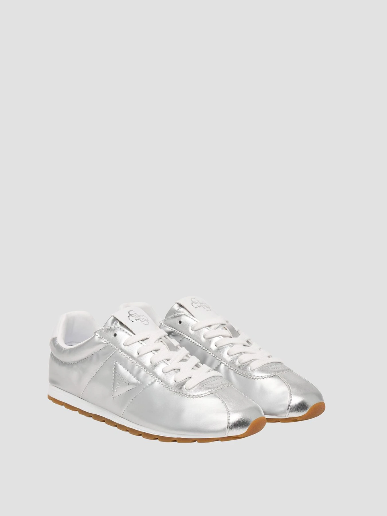 Кроссовки GUESS модель FLPTH2.FAM12;SILVE Фото