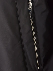 Куртки и дубленки Karl Lagerfeld модель 561533.505005;990 Фото