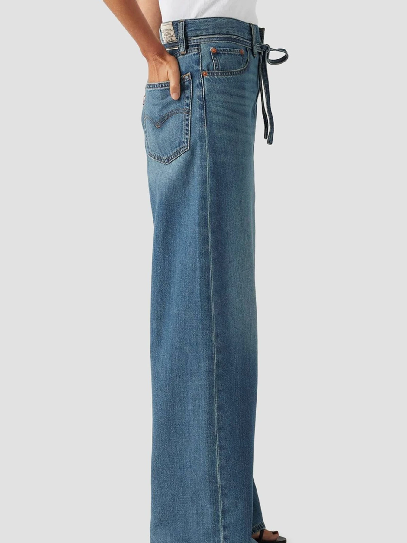 Джинсы Levi's модель A8701;0009 Джинсы Levi's модель A8701;0009 Фото