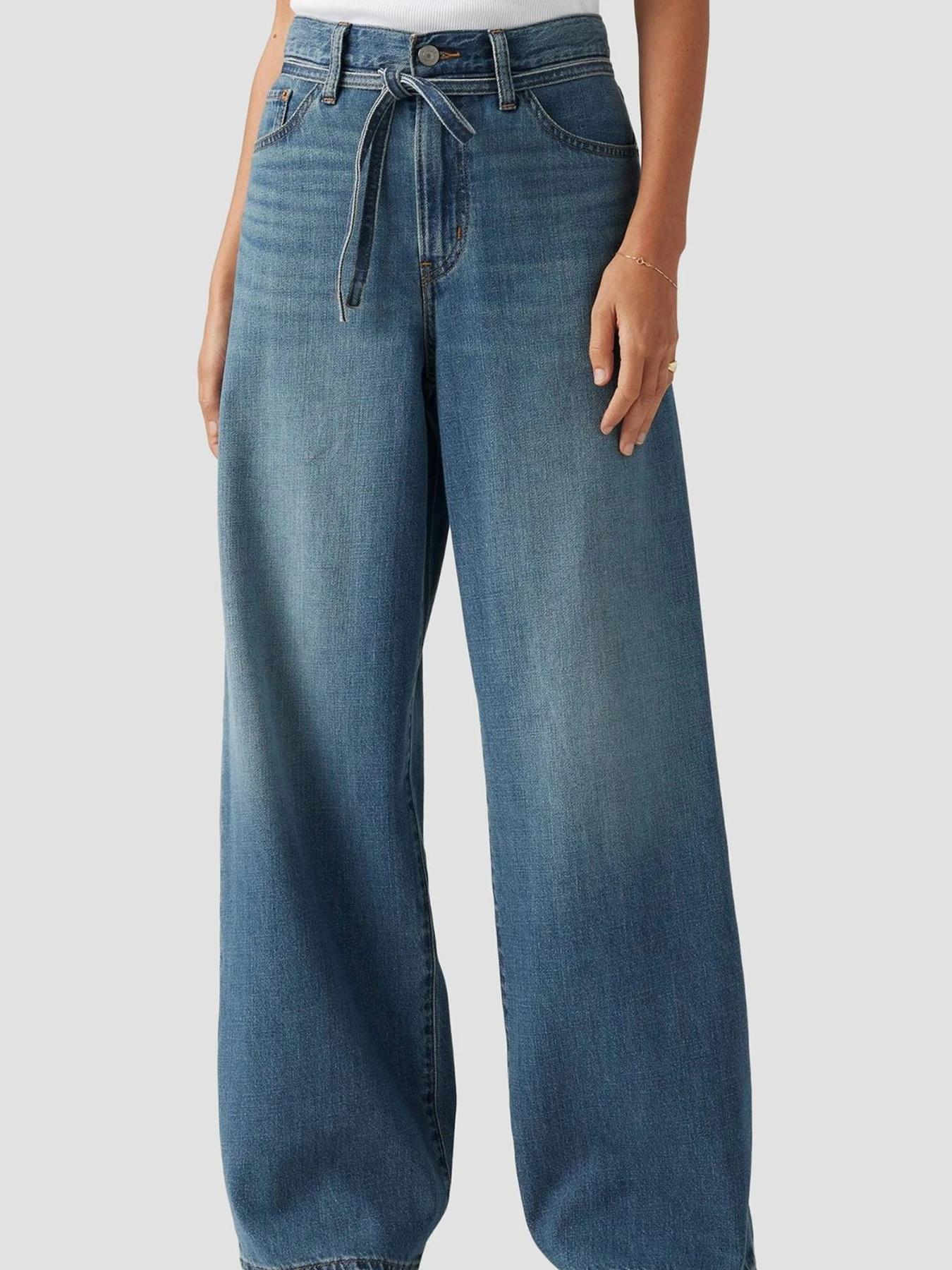 Джинсы Levi's модель A8701;0009 Джинсы Levi's модель A8701;0009 Фото