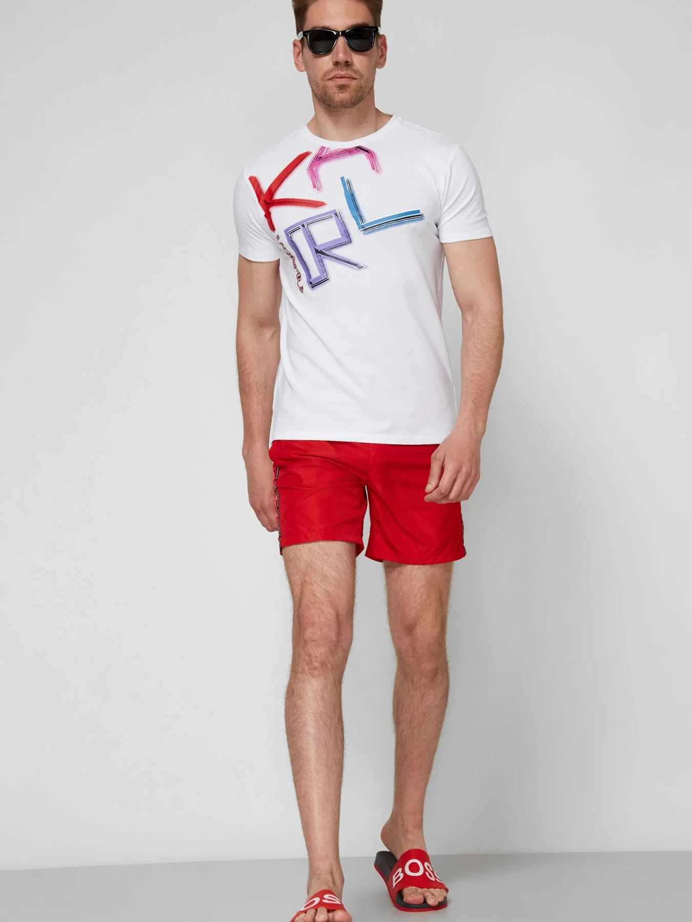 Одежда для пляжа Karl Lagerfeld модель KL21MBM03;RED Одежда для пляжа Karl Lagerfeld модель KL21MBM03;RED Фото
