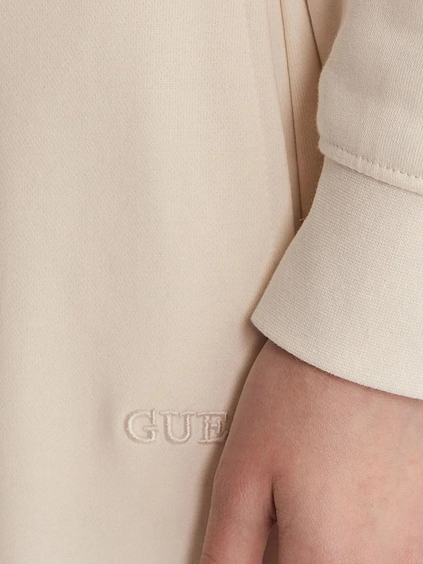 Худі та світшоти GUESS модель V6RQ03.KD761;G012 Худі та світшоти GUESS модель V6RQ03.KD761;G012 Фото