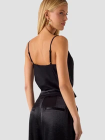 Футболки и поло GUESS модель W6RH55.WJ732;JBLK Фото
