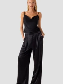 Футболки и поло GUESS модель W6RH55.WJ732;JBLK Фото