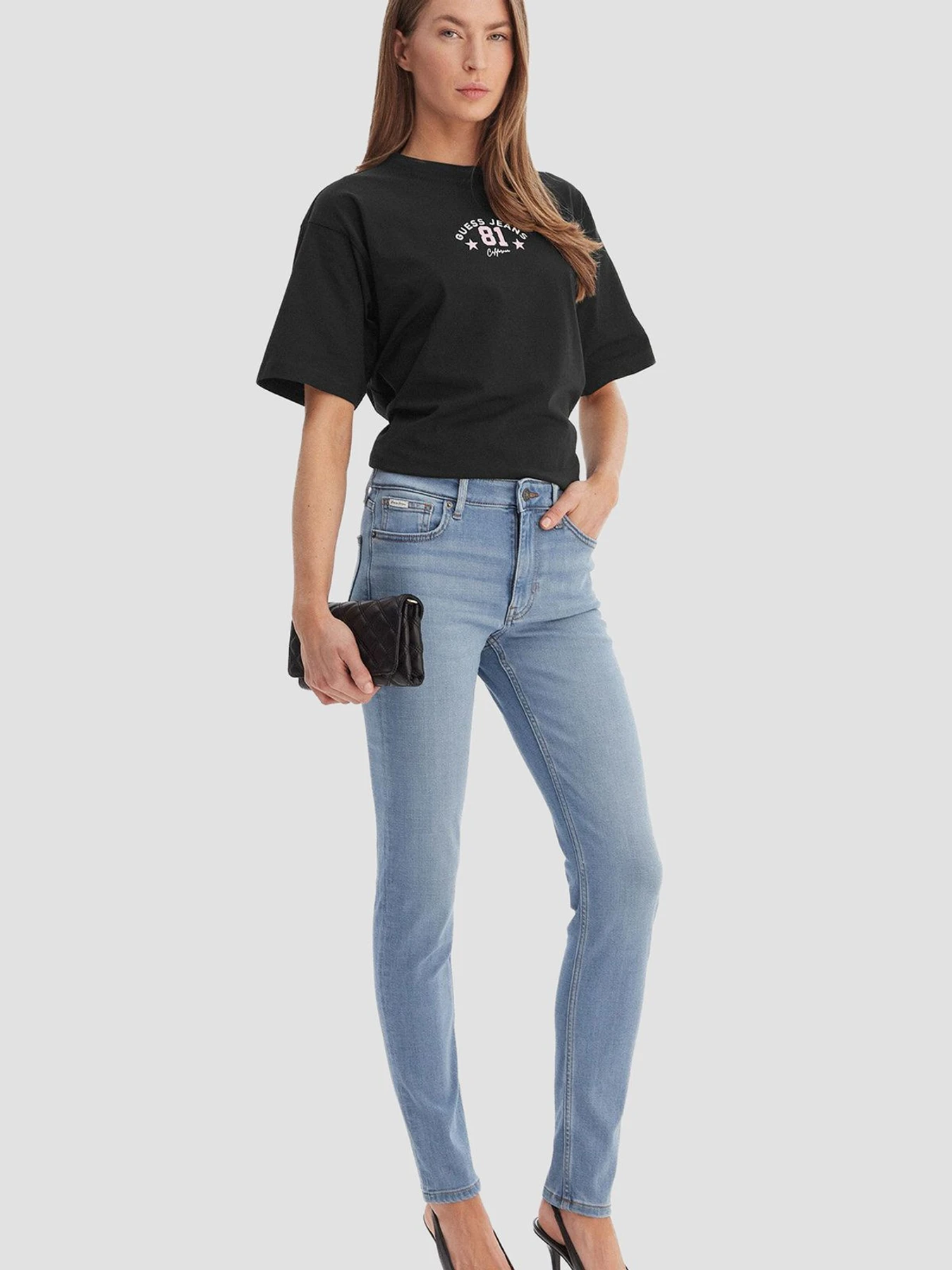 Футболки і поло Guess Jeans модель W6RI20.K8HM0;JBLK Фото