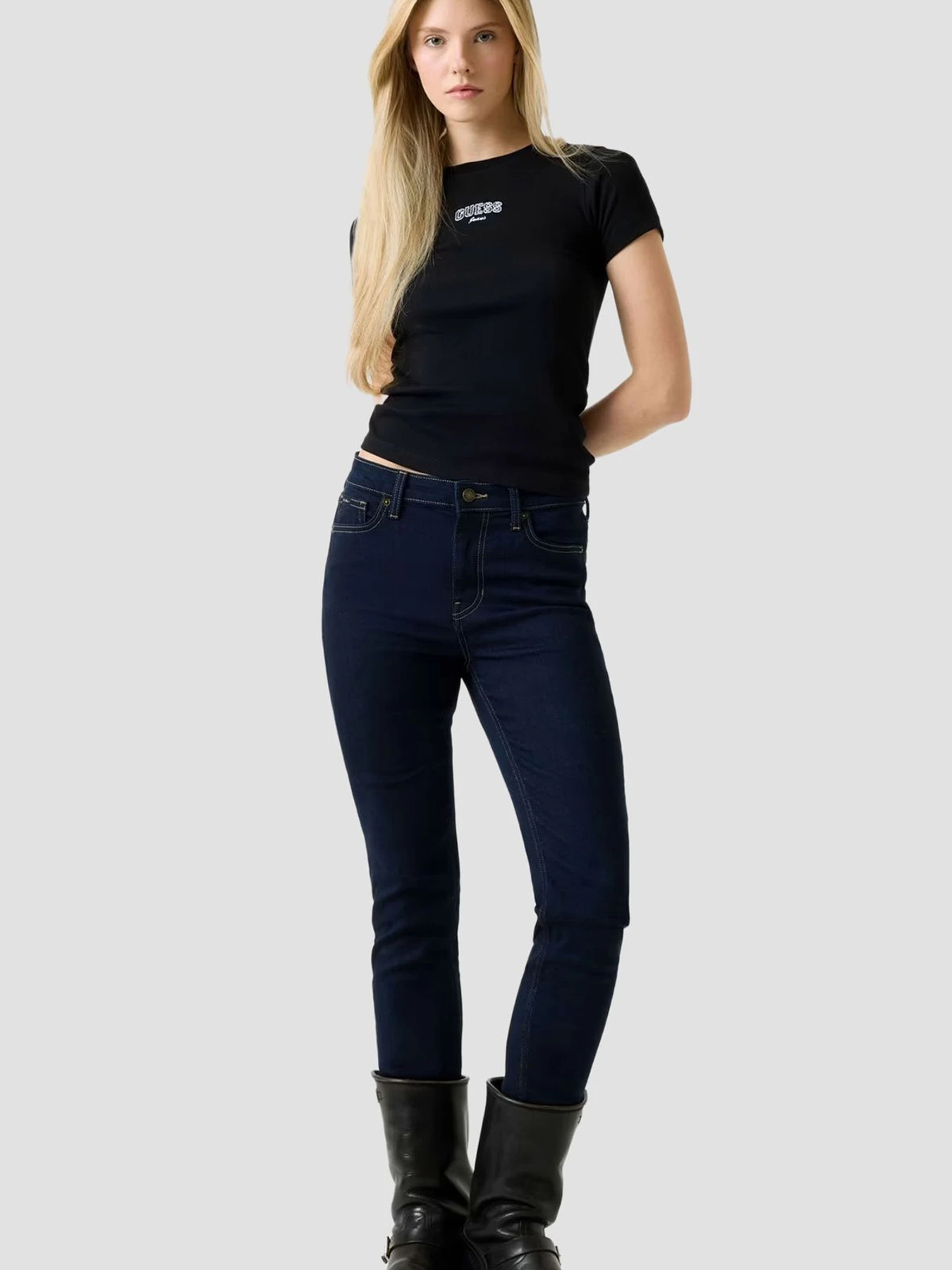 Футболки и поло Guess Jeans модель W6RP21.KA0H1;JBLK Фото
